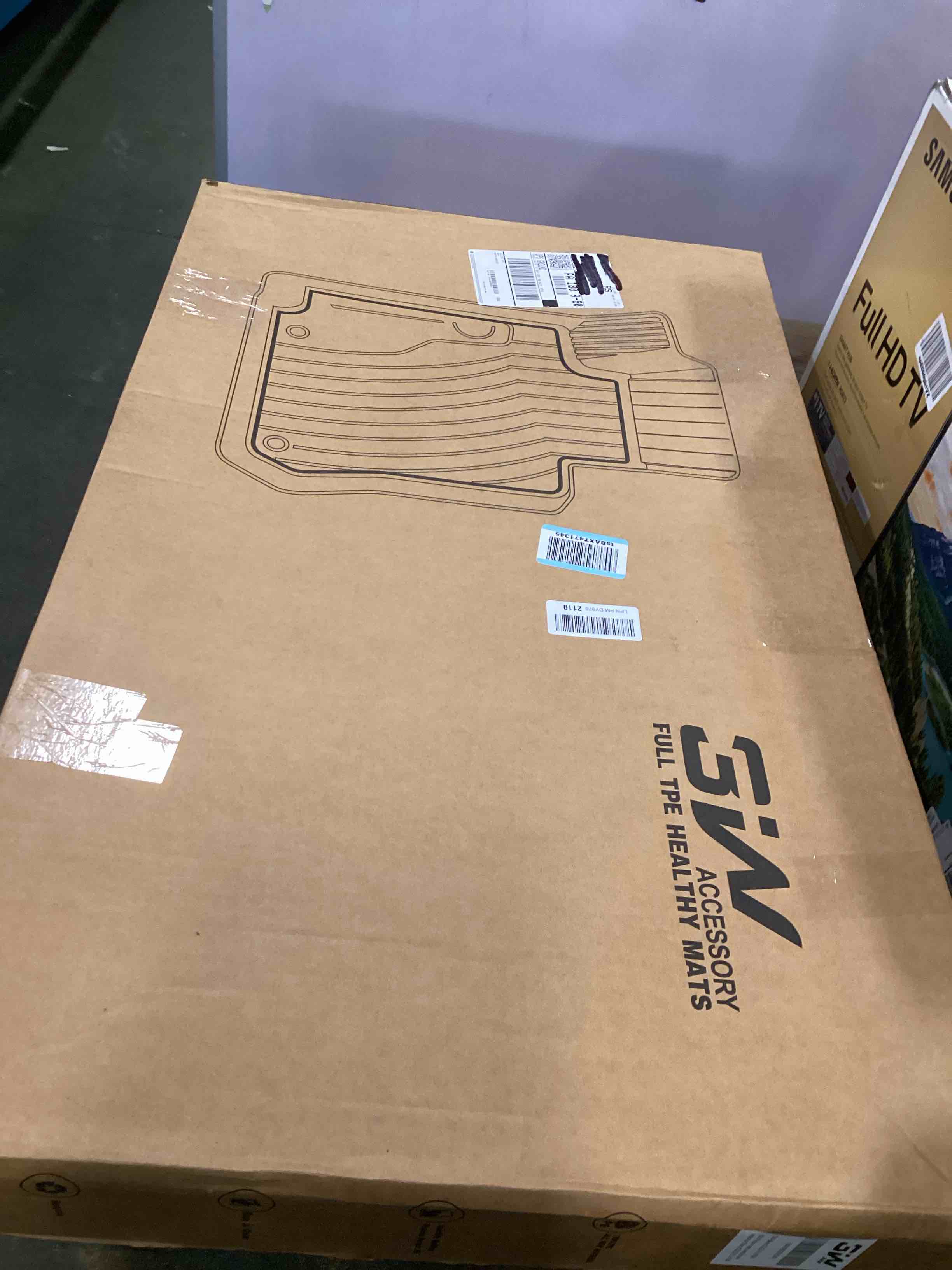 https://s3.amazonaws.com/lotting-images-prod/bidfta/GRA3659018_1747402816239.jpeg
