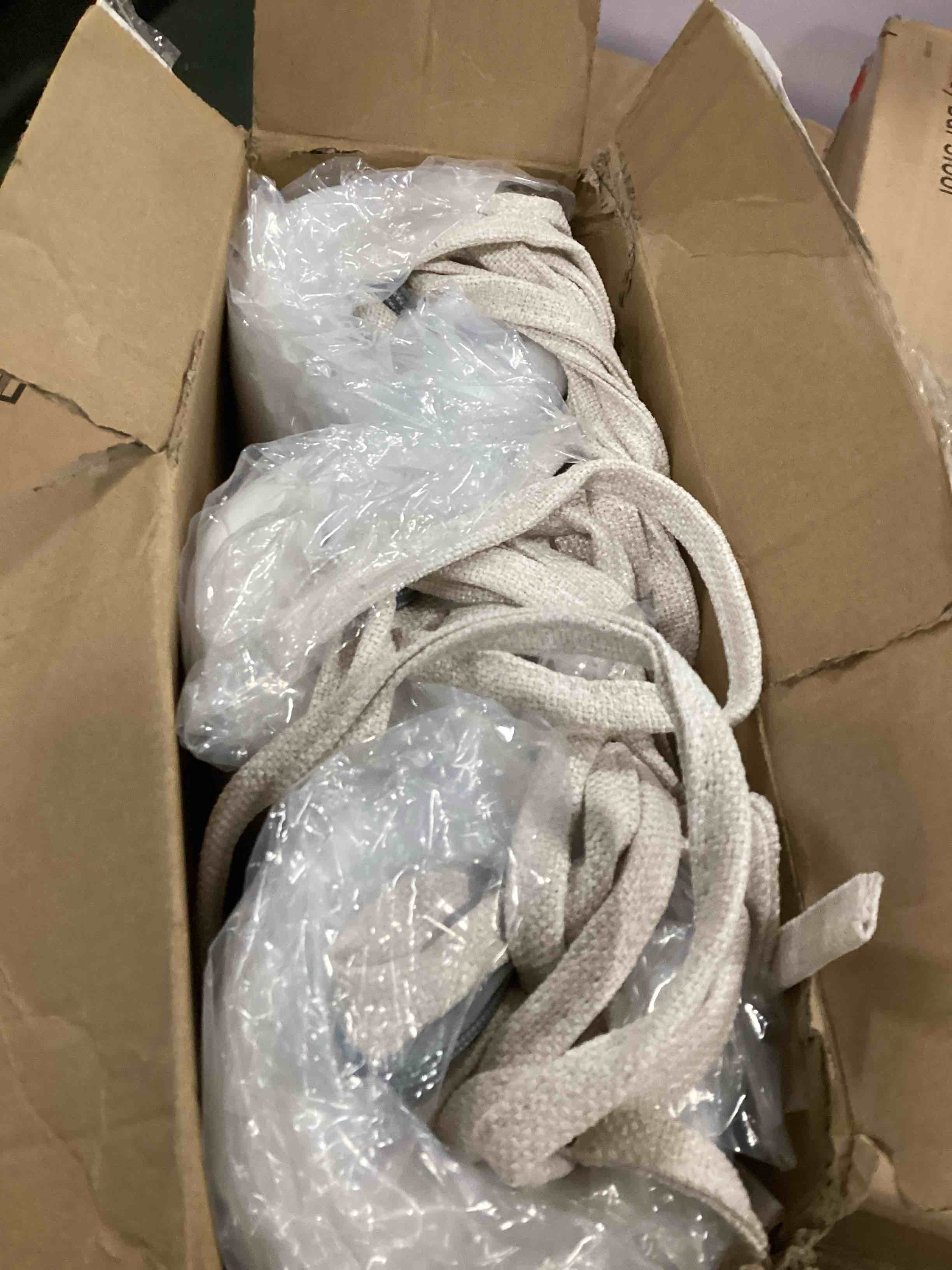 https://s3.amazonaws.com/lotting-images-prod/bidfta/GRA3659422_1747746701589.jpeg