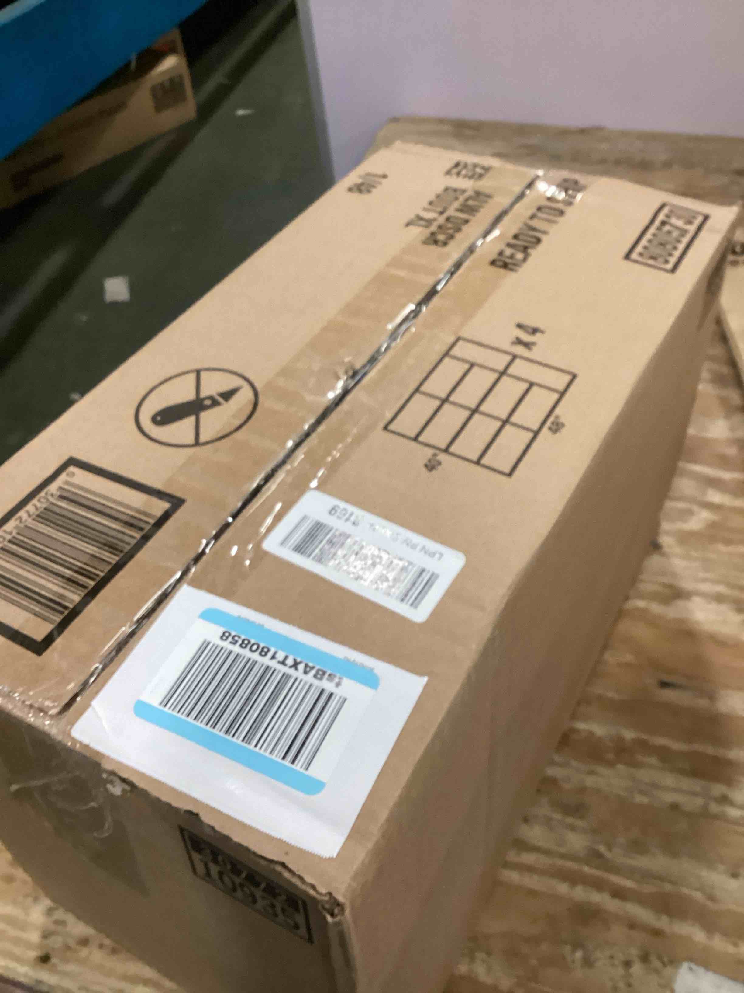 https://s3.amazonaws.com/lotting-images-prod/bidfta/GRA3660389_1748436154299.jpeg