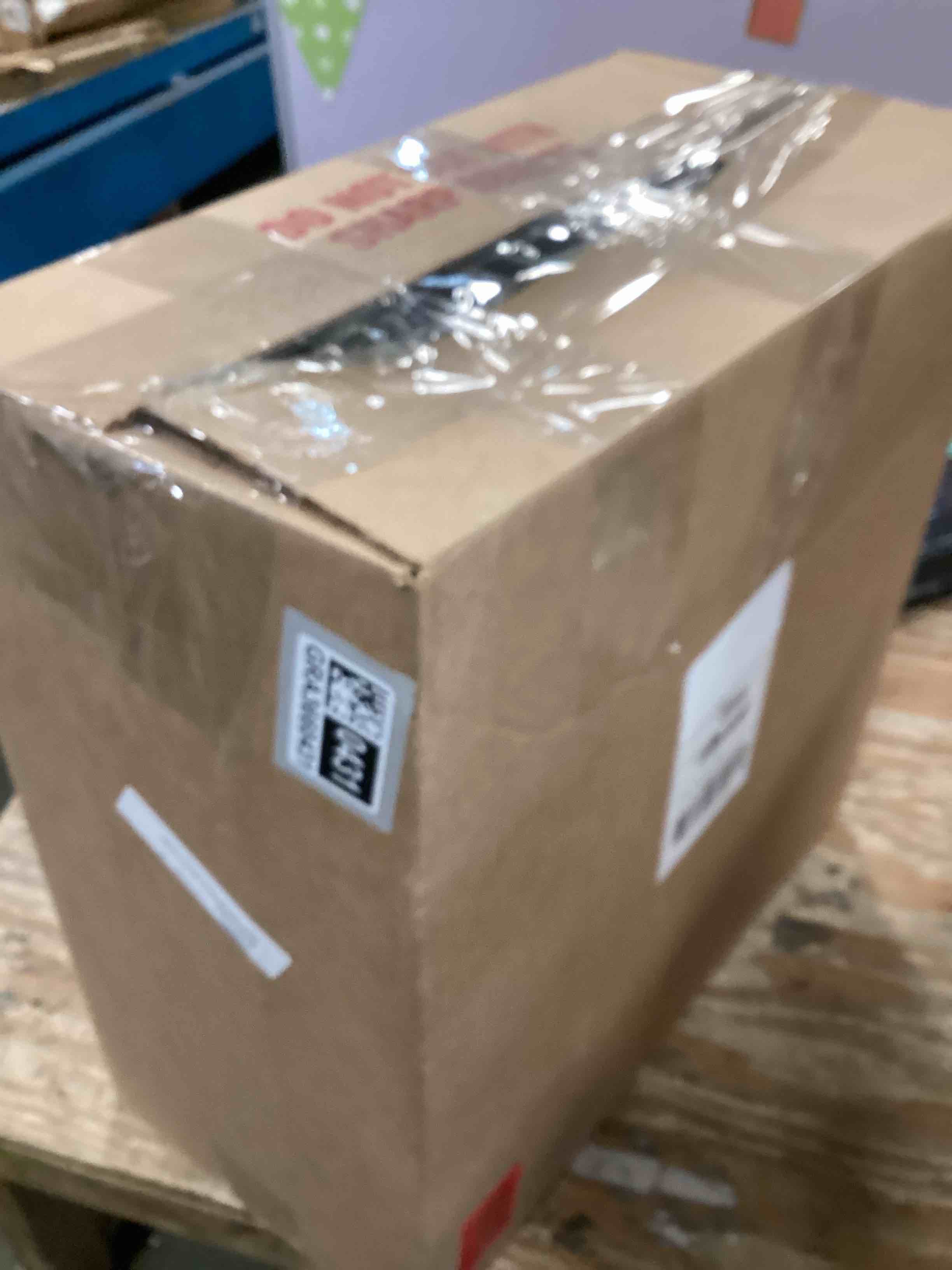 https://s3.amazonaws.com/lotting-images-prod/bidfta/GRA3660431_1748442290832.jpeg