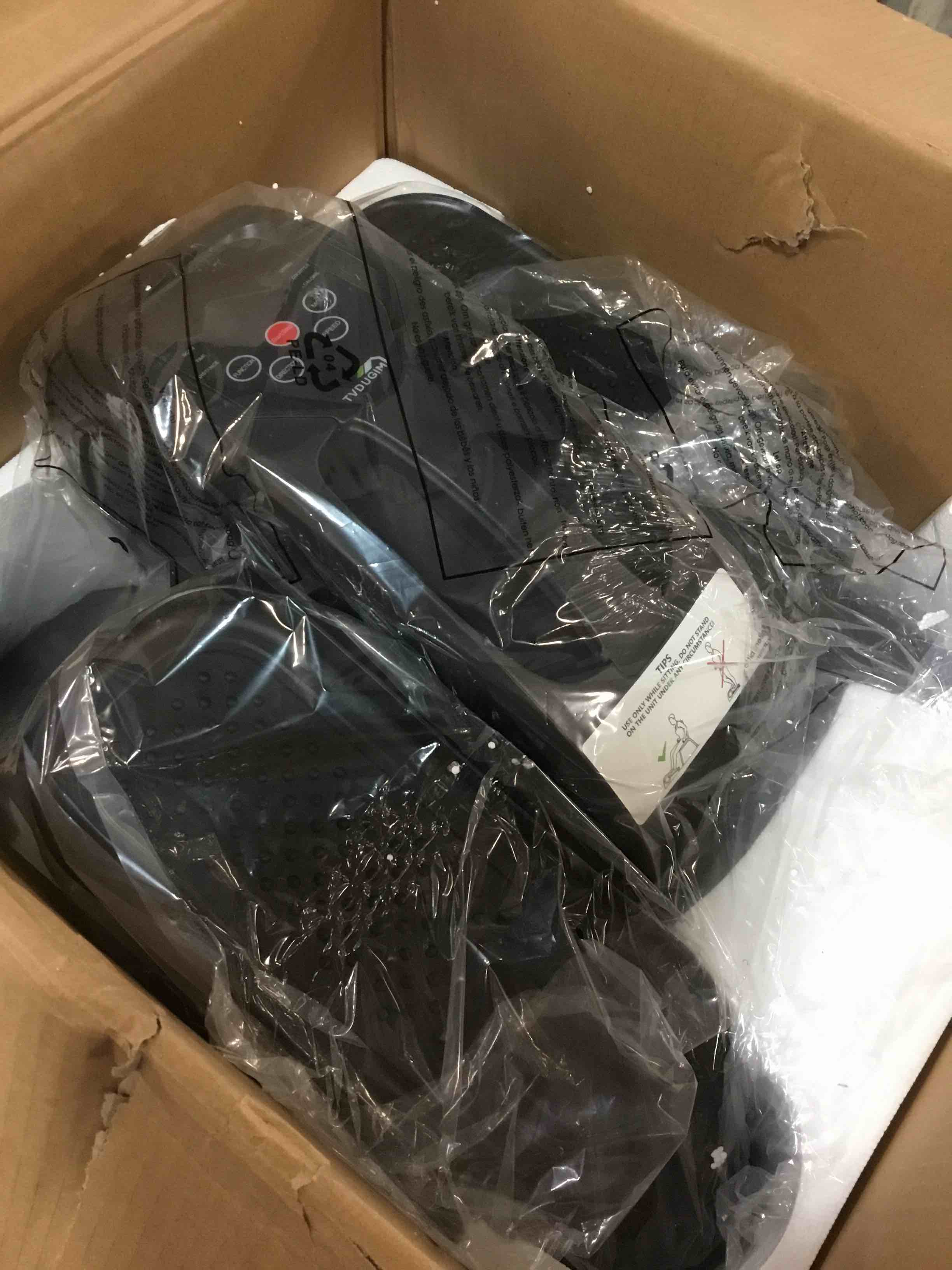 https://s3.amazonaws.com/lotting-images-prod/bidfta/GRA3661365_1747330422358.jpeg