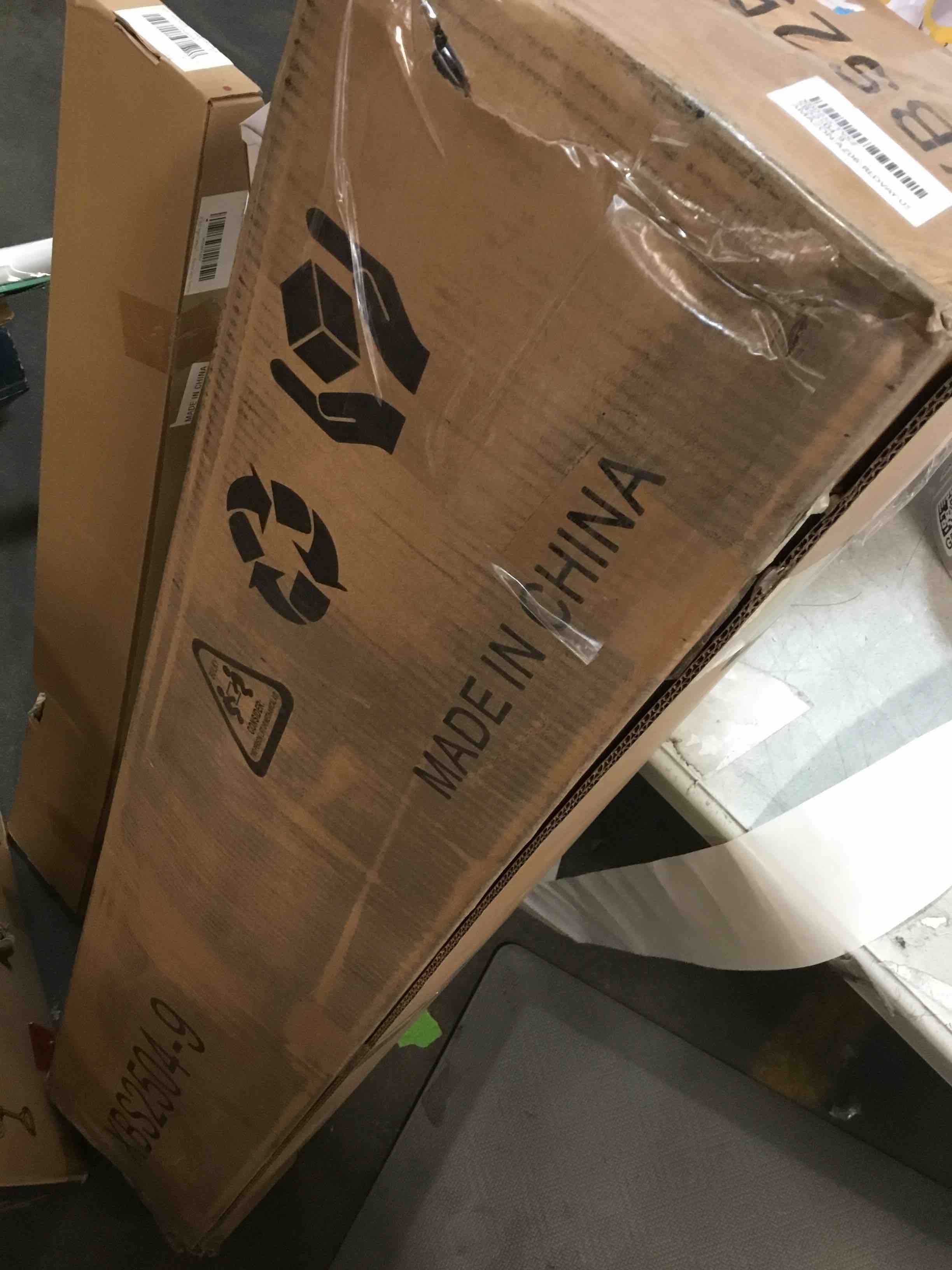 https://s3.amazonaws.com/lotting-images-prod/bidfta/GRA3661691_1747660149682.jpeg