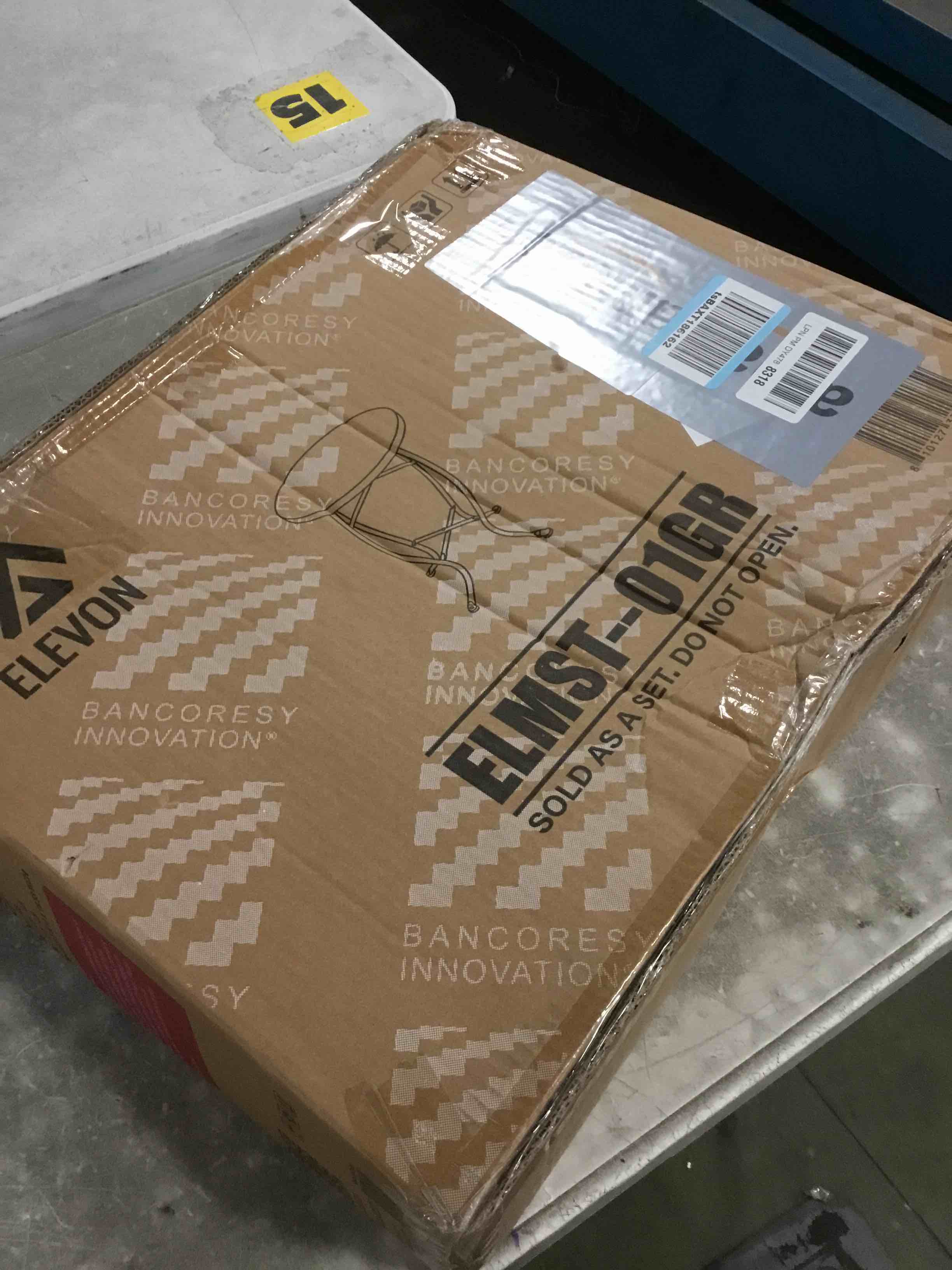 https://s3.amazonaws.com/lotting-images-prod/bidfta/GRA3663002_1748435710158.jpeg