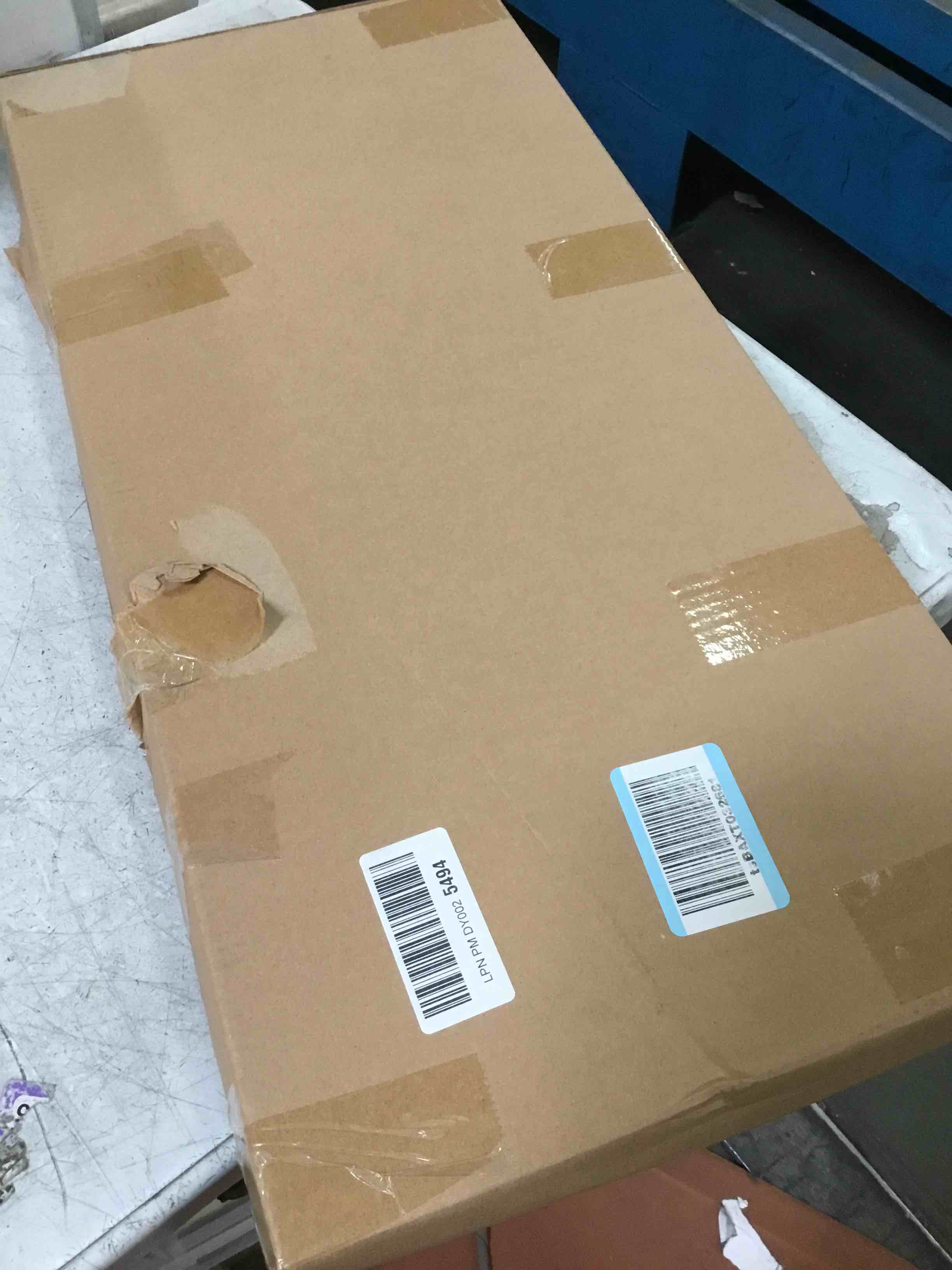 https://s3.amazonaws.com/lotting-images-prod/bidfta/GRA3663816_1748890379581.jpeg