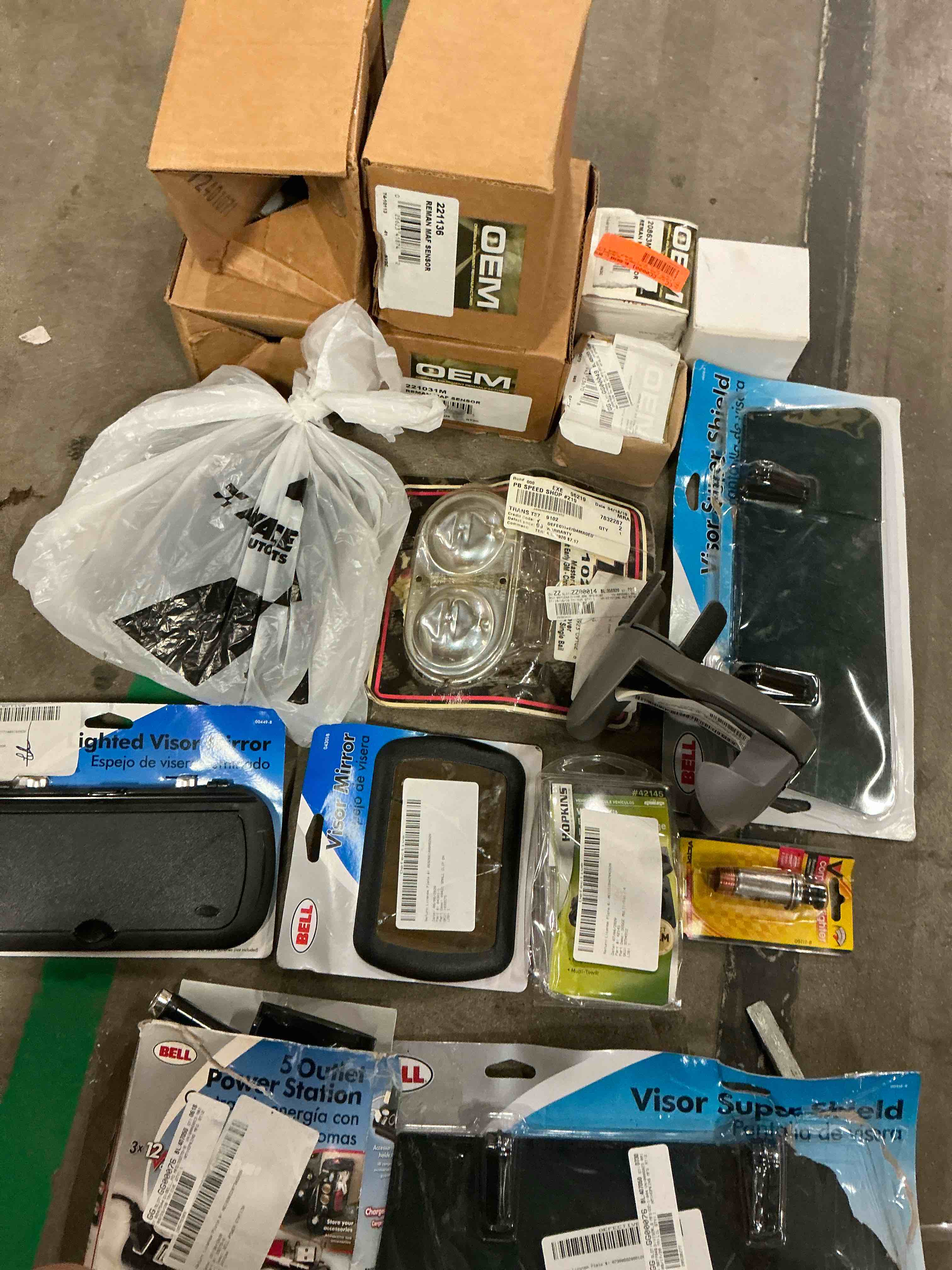 Assorted of car parts included; Visor super shield/ Visor mirror and more 