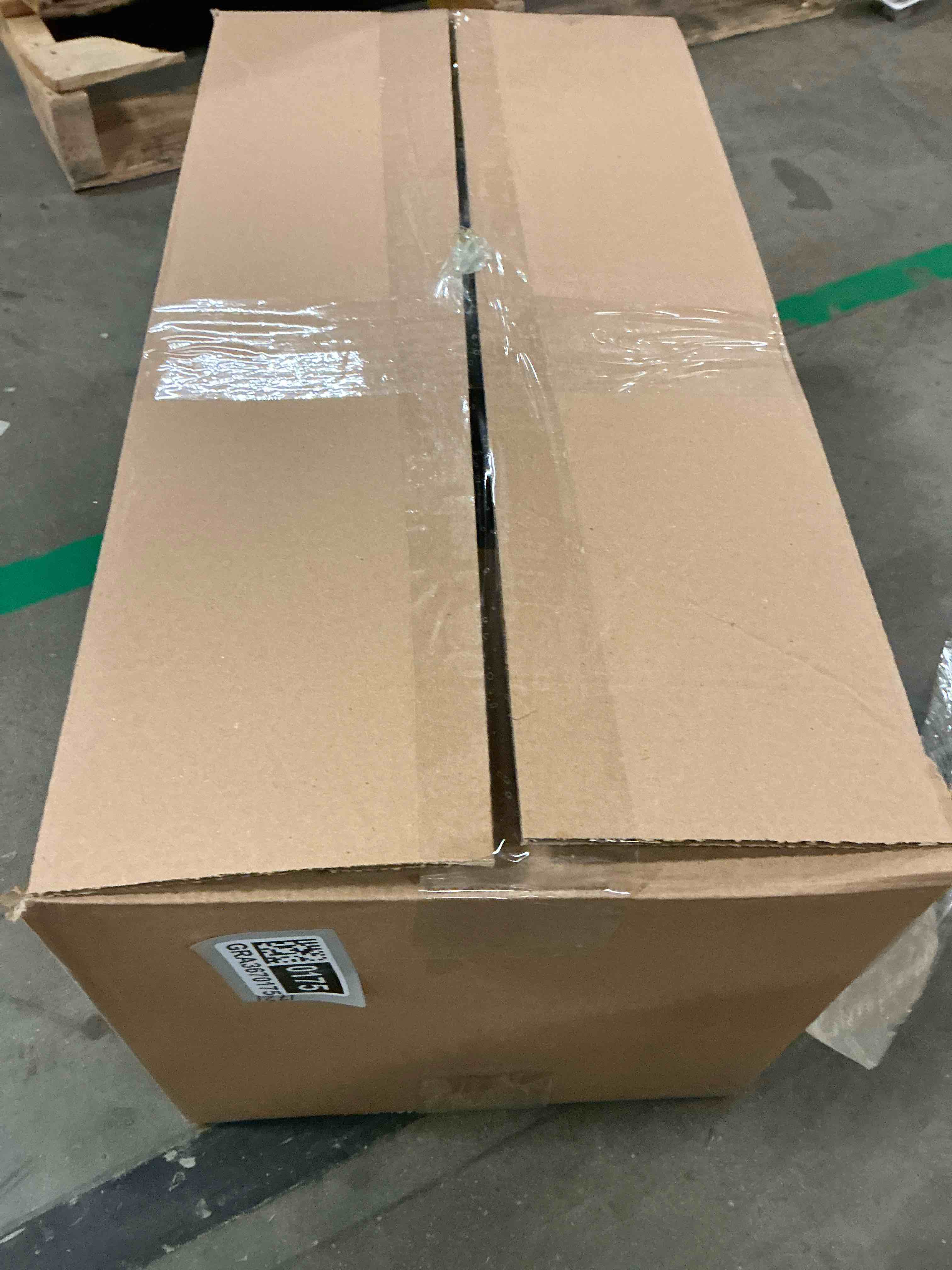 https://s3.amazonaws.com/lotting-images-prod/bidfta/GRA3670175_1753982404168.jpeg