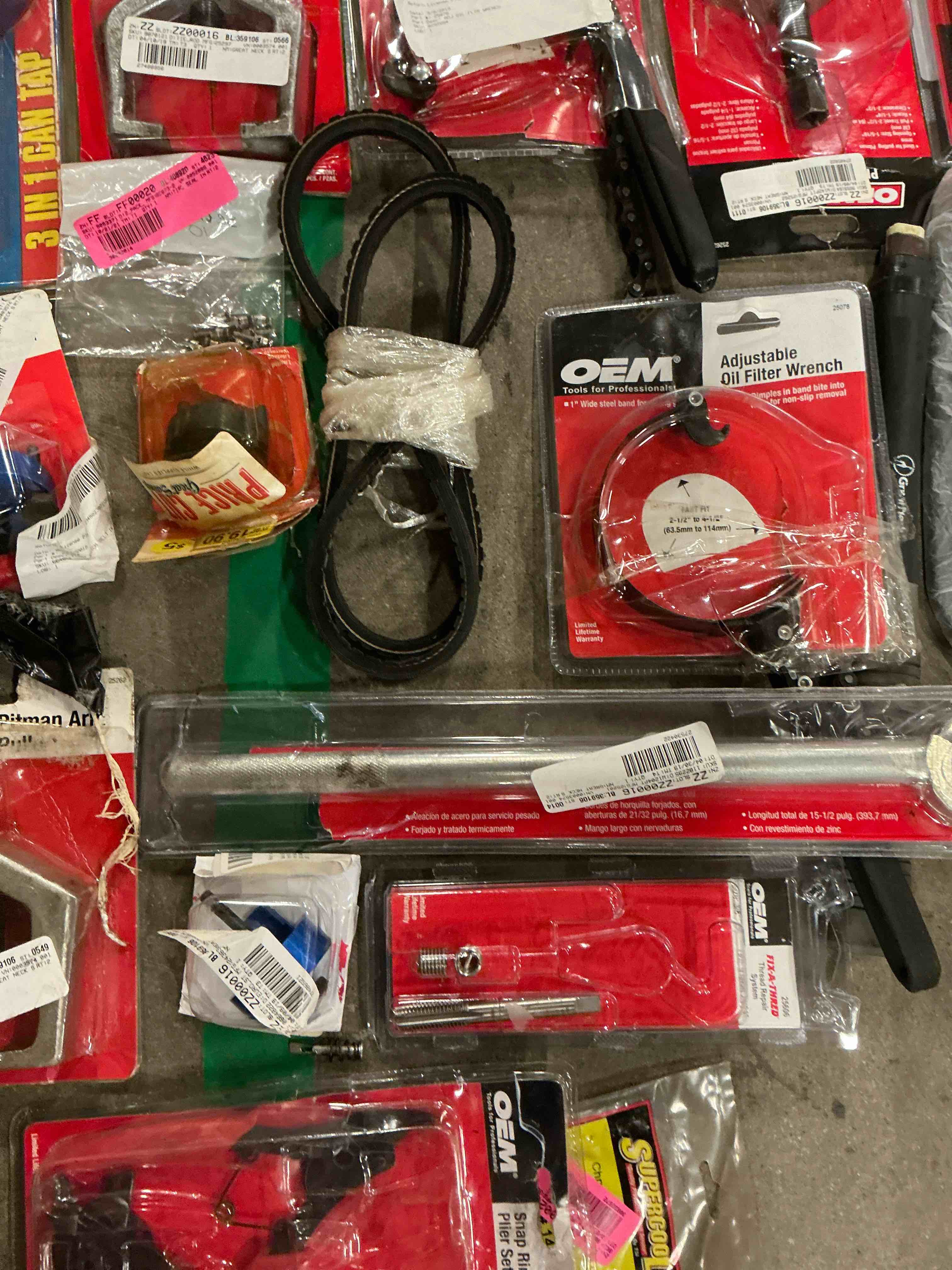 https://s3.amazonaws.com/lotting-images-prod/bidfta/GRA3670203_1753970270893.jpeg