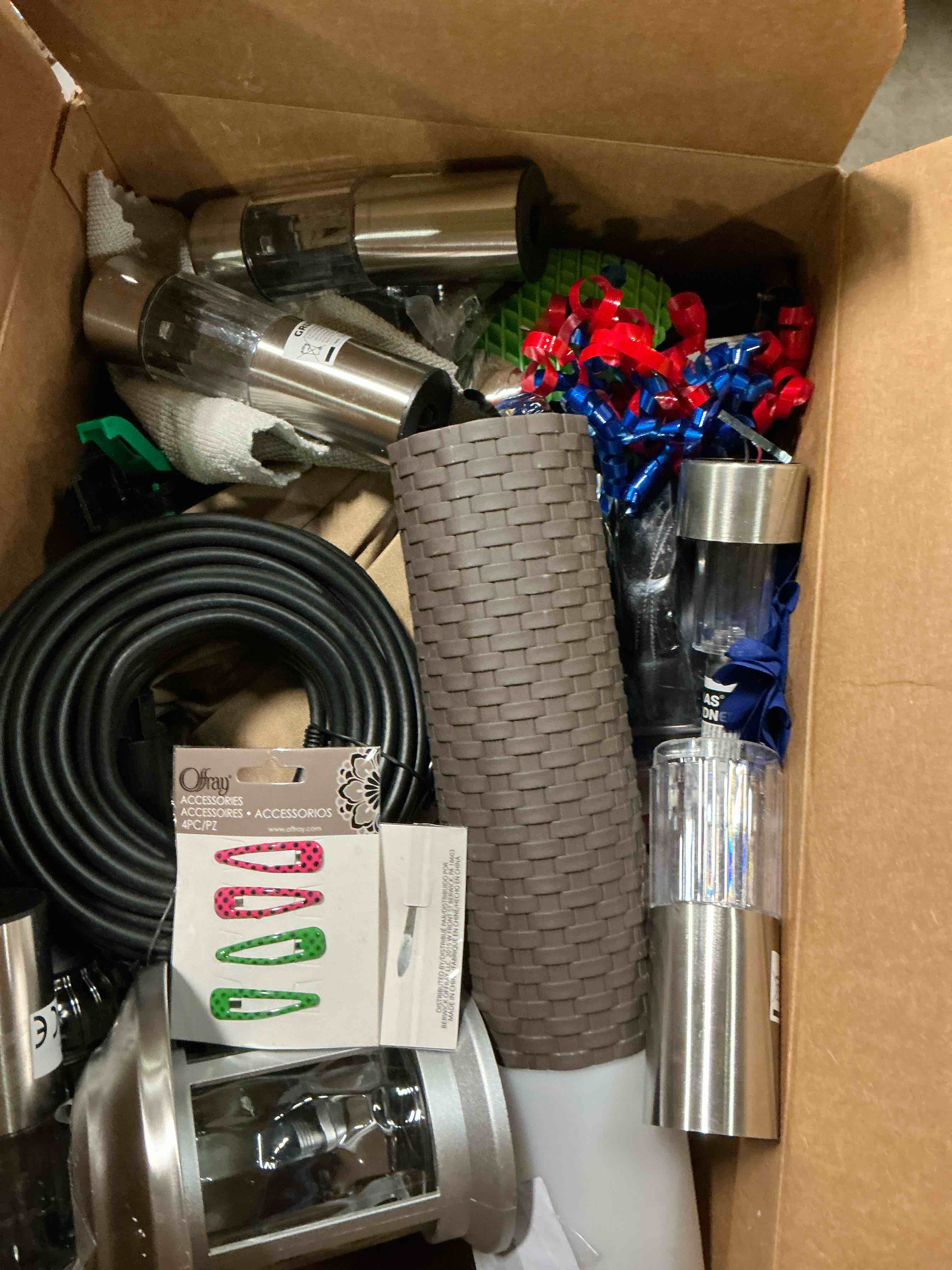 https://s3.amazonaws.com/lotting-images-prod/bidfta/GRA3670246_1754062547889.jpeg