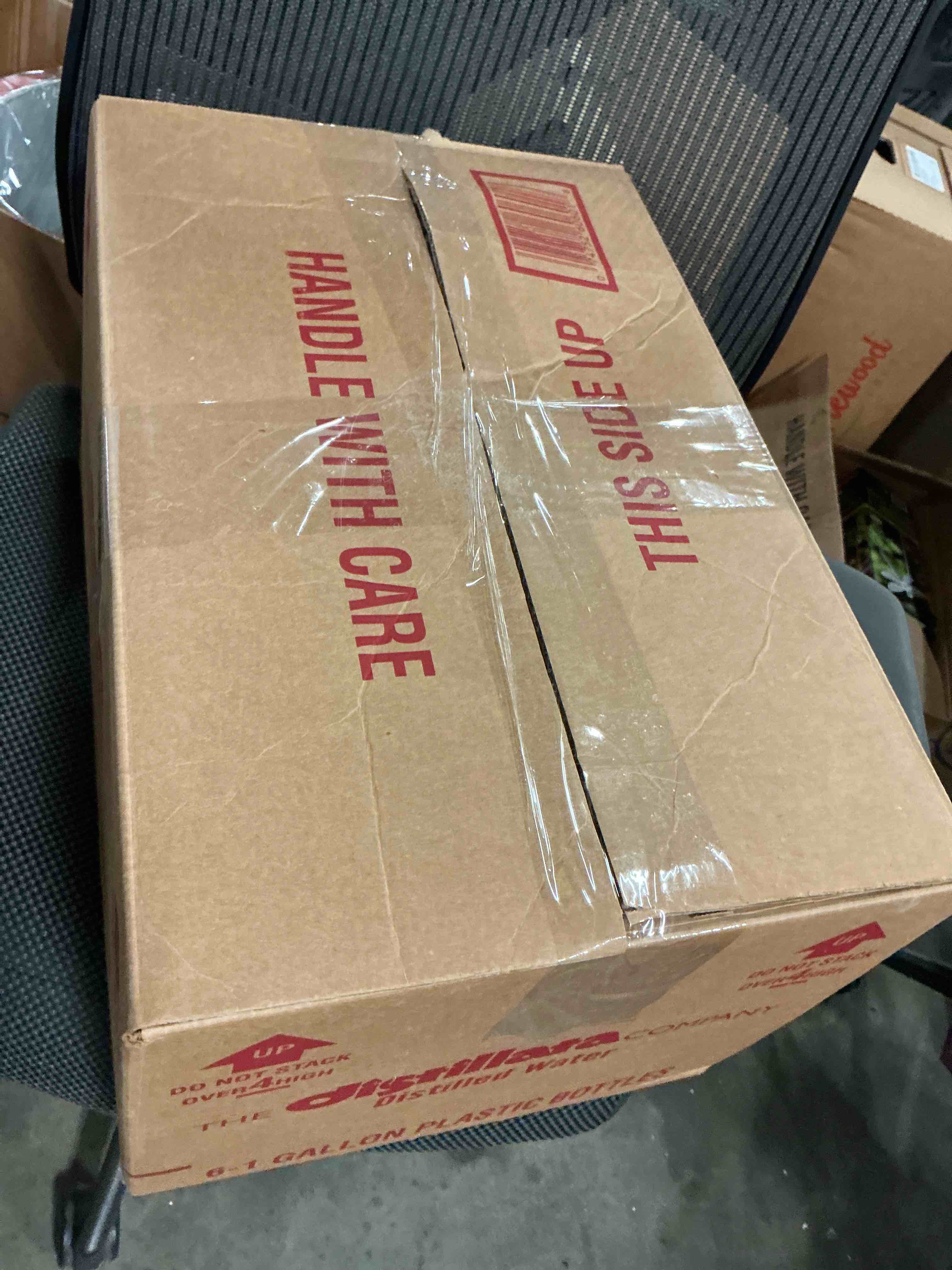 https://s3.amazonaws.com/lotting-images-prod/bidfta/GRA3670257_1754060275757.jpeg