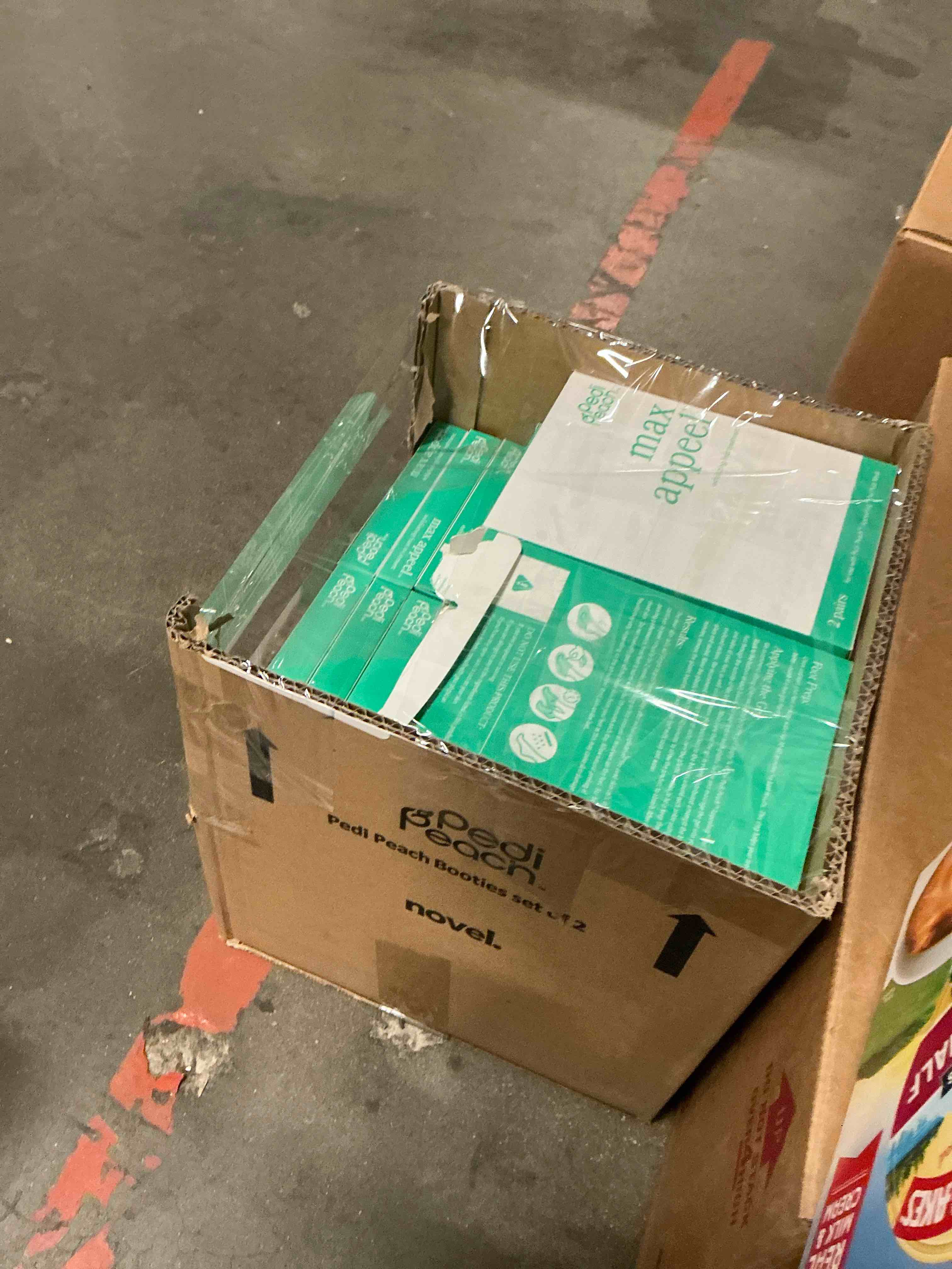 https://s3.amazonaws.com/lotting-images-prod/bidfta/GRA3670344_1754514648861.jpeg