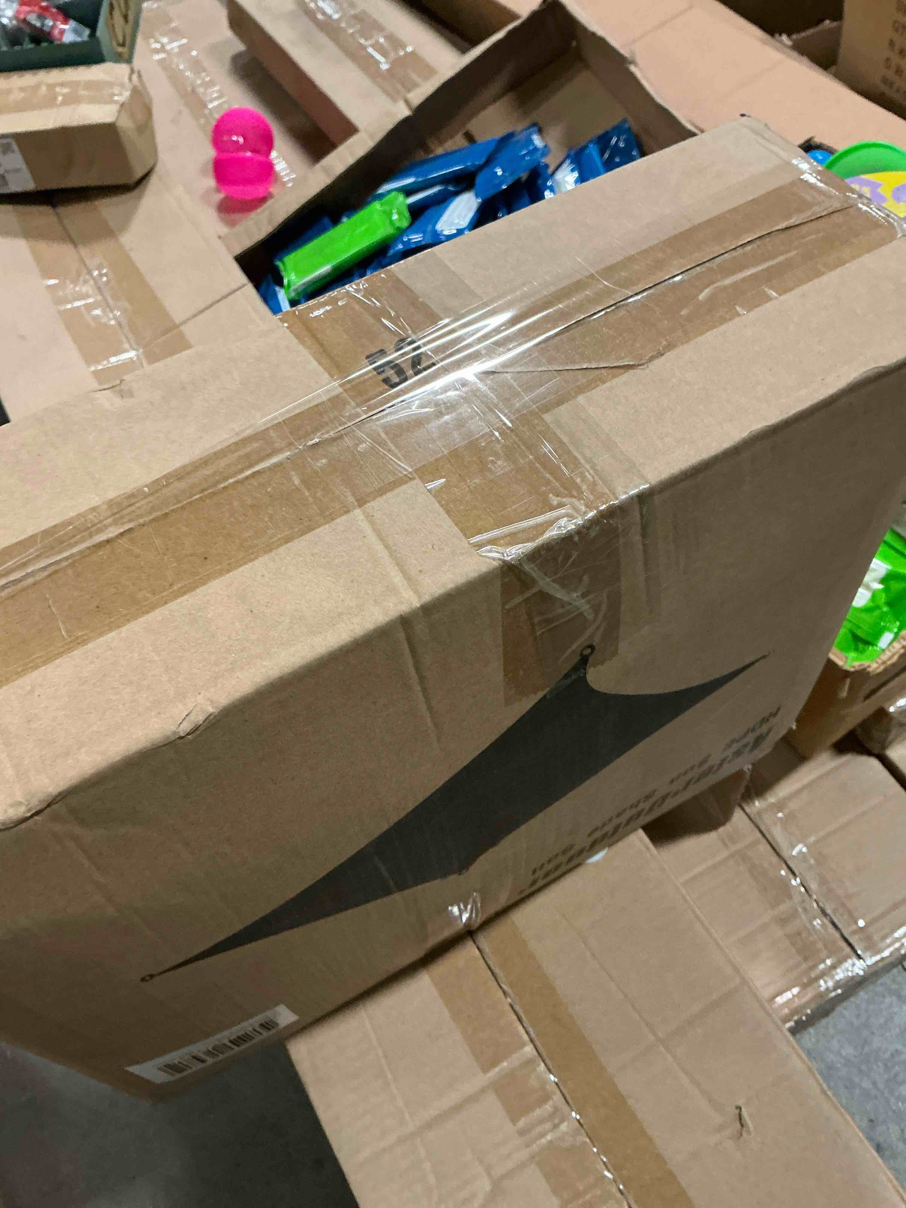 https://s3.amazonaws.com/lotting-images-prod/bidfta/GRA3670396_1754925578698.jpeg
