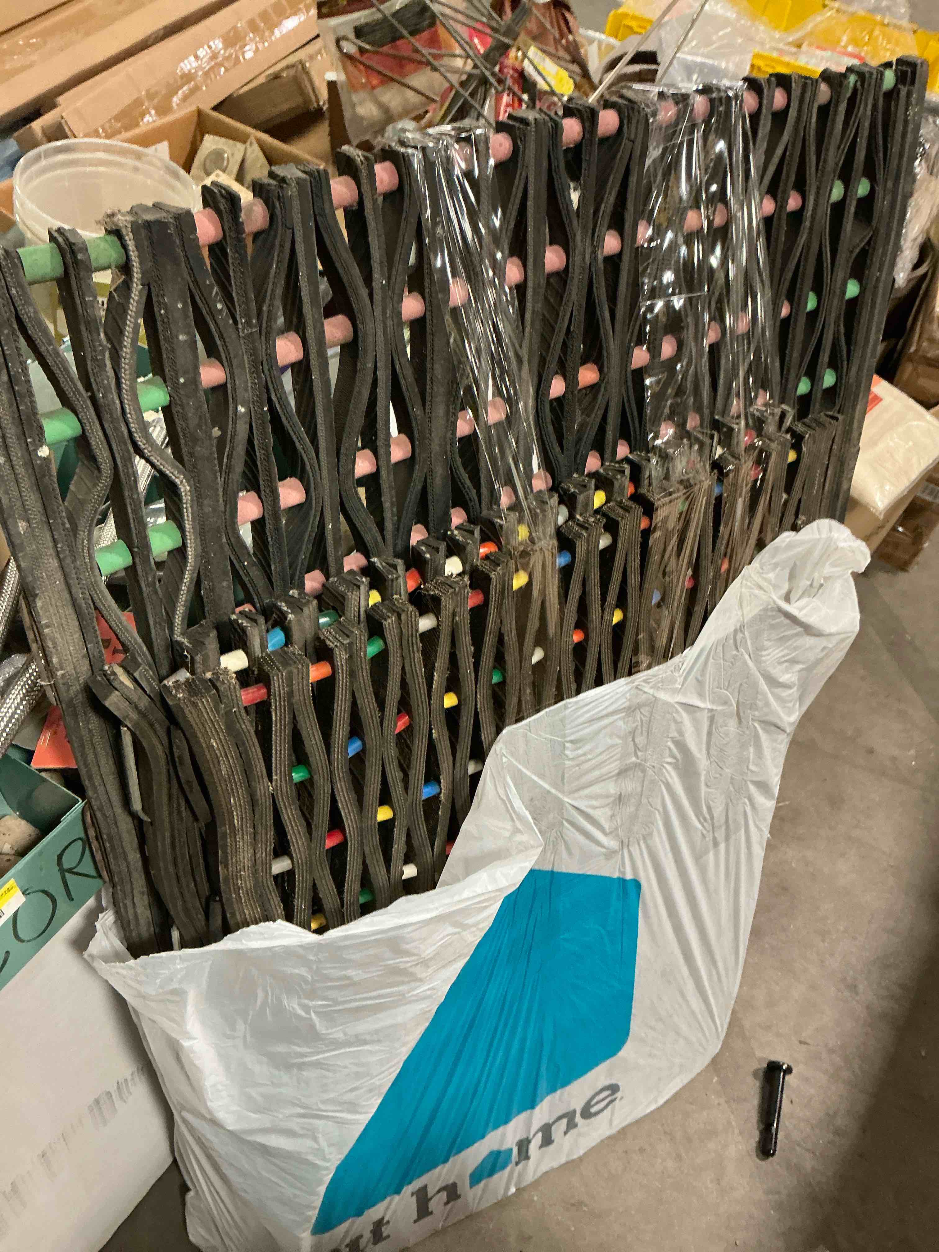 https://s3.amazonaws.com/lotting-images-prod/bidfta/GRA3670410_1754923699794.jpeg