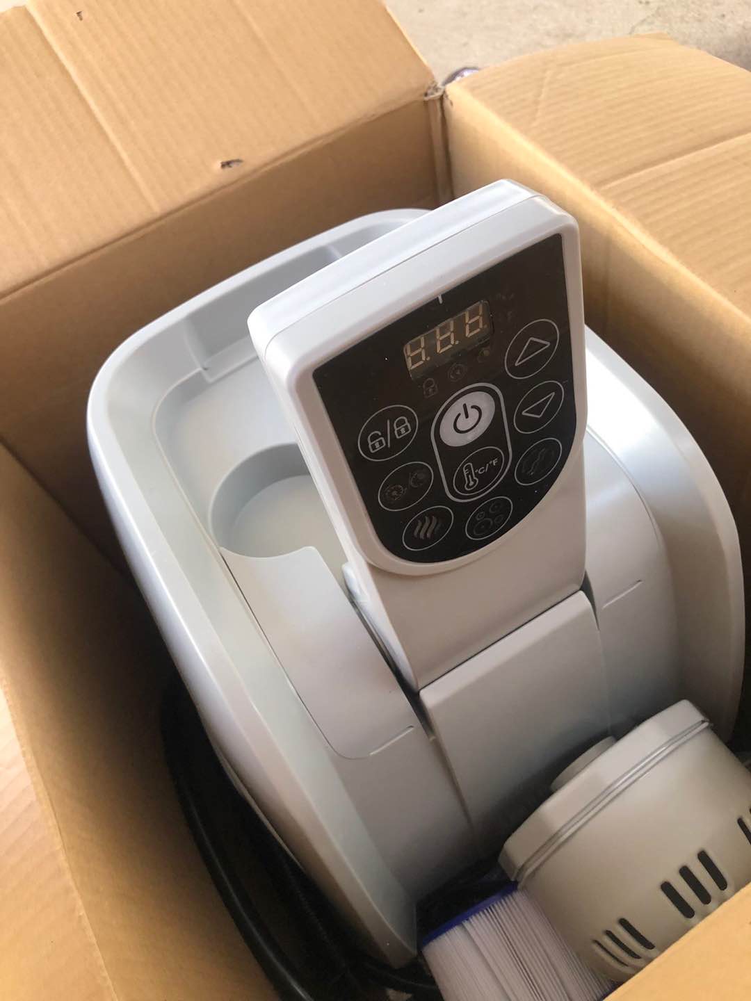 https://s3.amazonaws.com/lotting-images-prod/bidfta/GRA3670621_1755011527260.jpeg