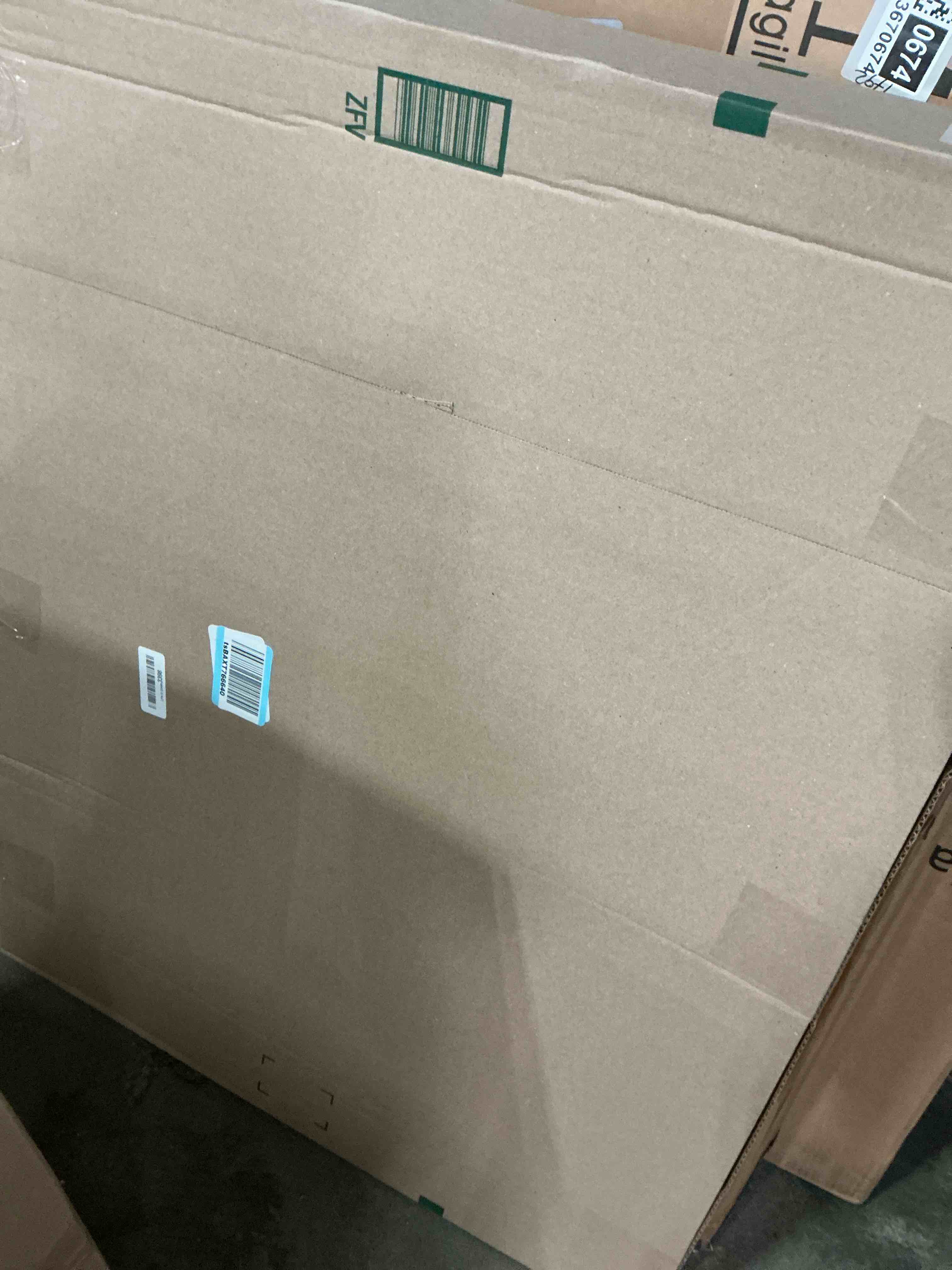 https://s3.amazonaws.com/lotting-images-prod/bidfta/GRA3670661_1755179166256.jpeg
