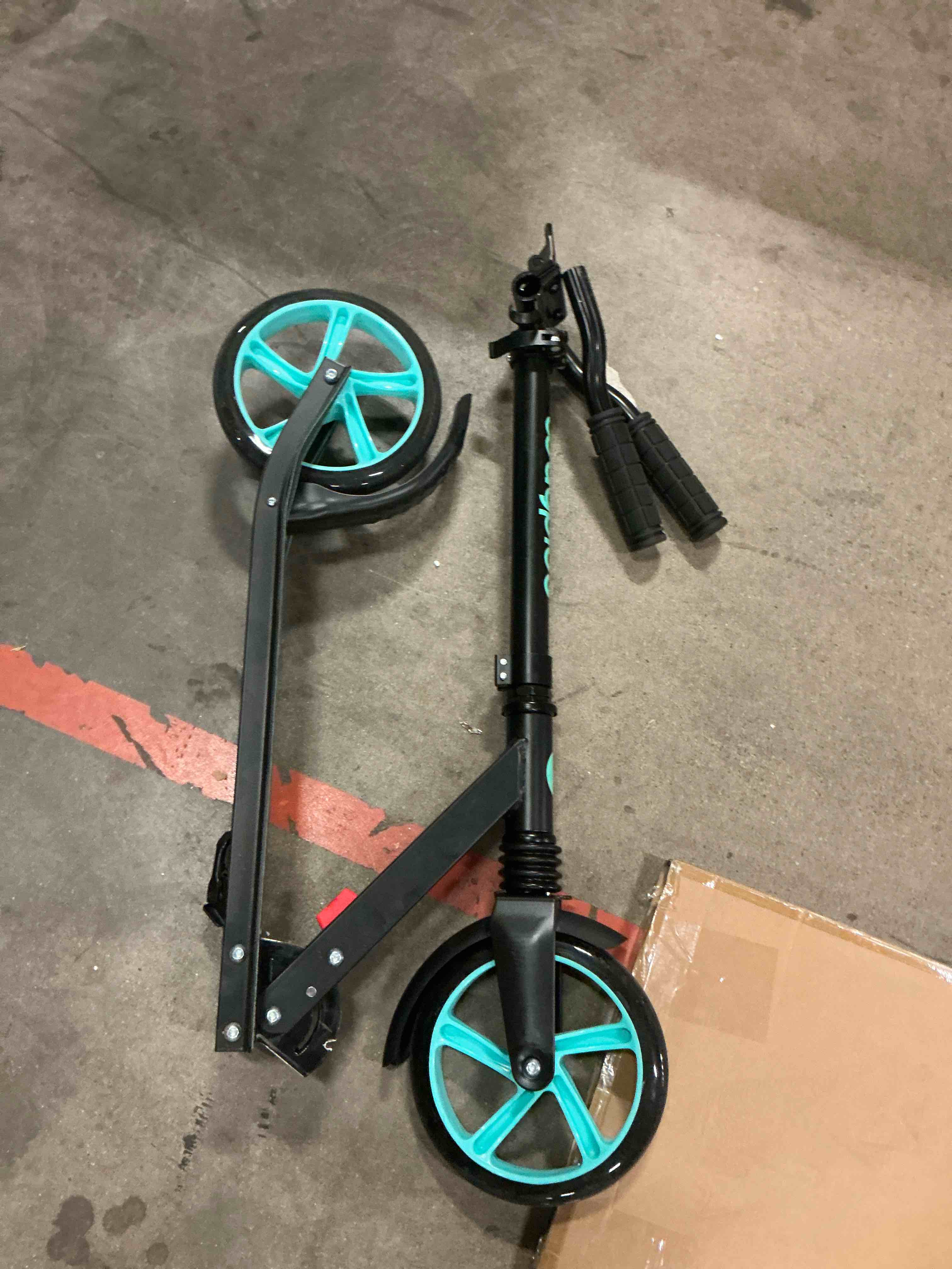 https://s3.amazonaws.com/lotting-images-prod/bidfta/GRA3670764_1755268983243.jpeg