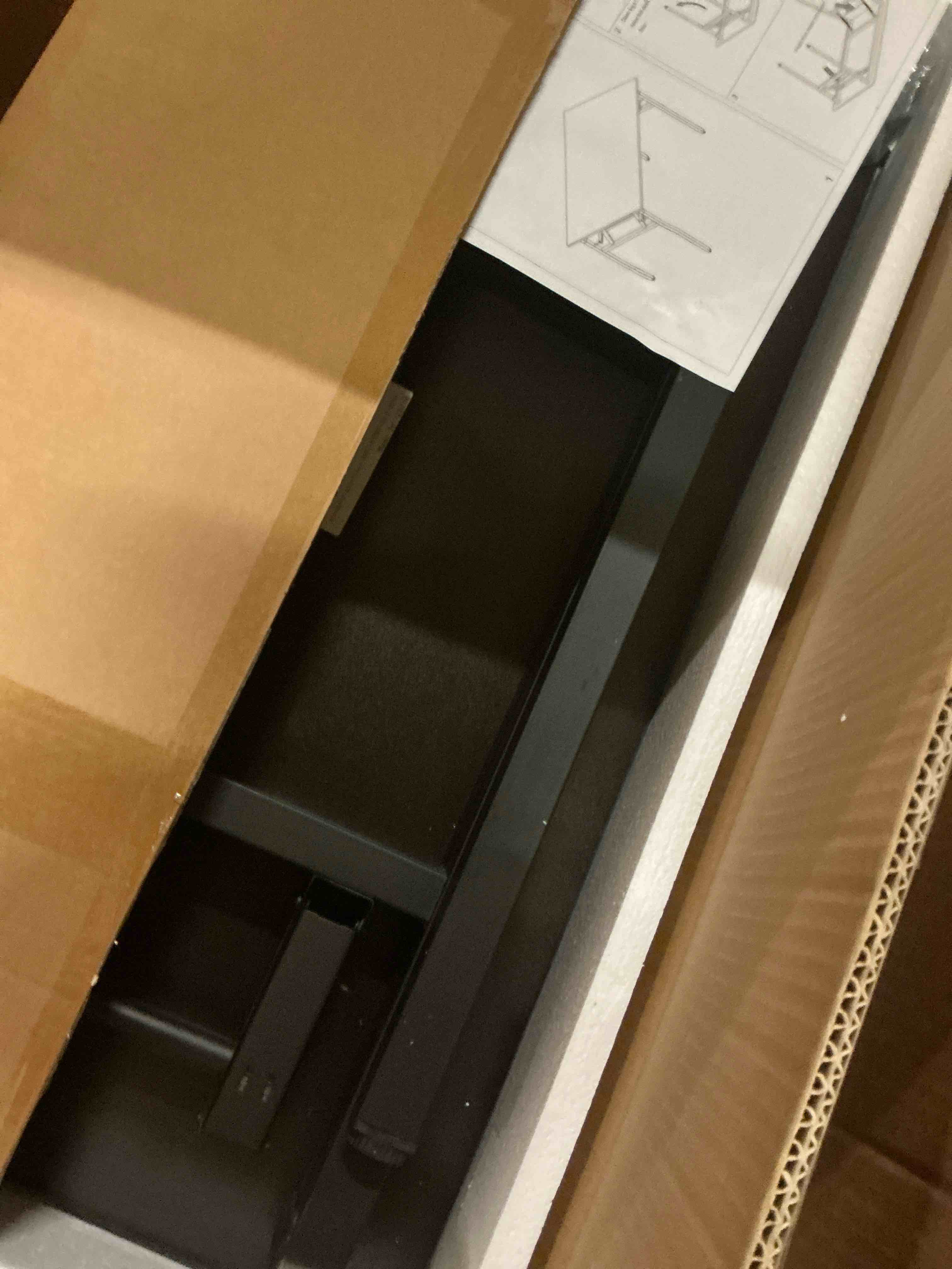 https://s3.amazonaws.com/lotting-images-prod/bidfta/GRA3670779_1755266300584.jpeg