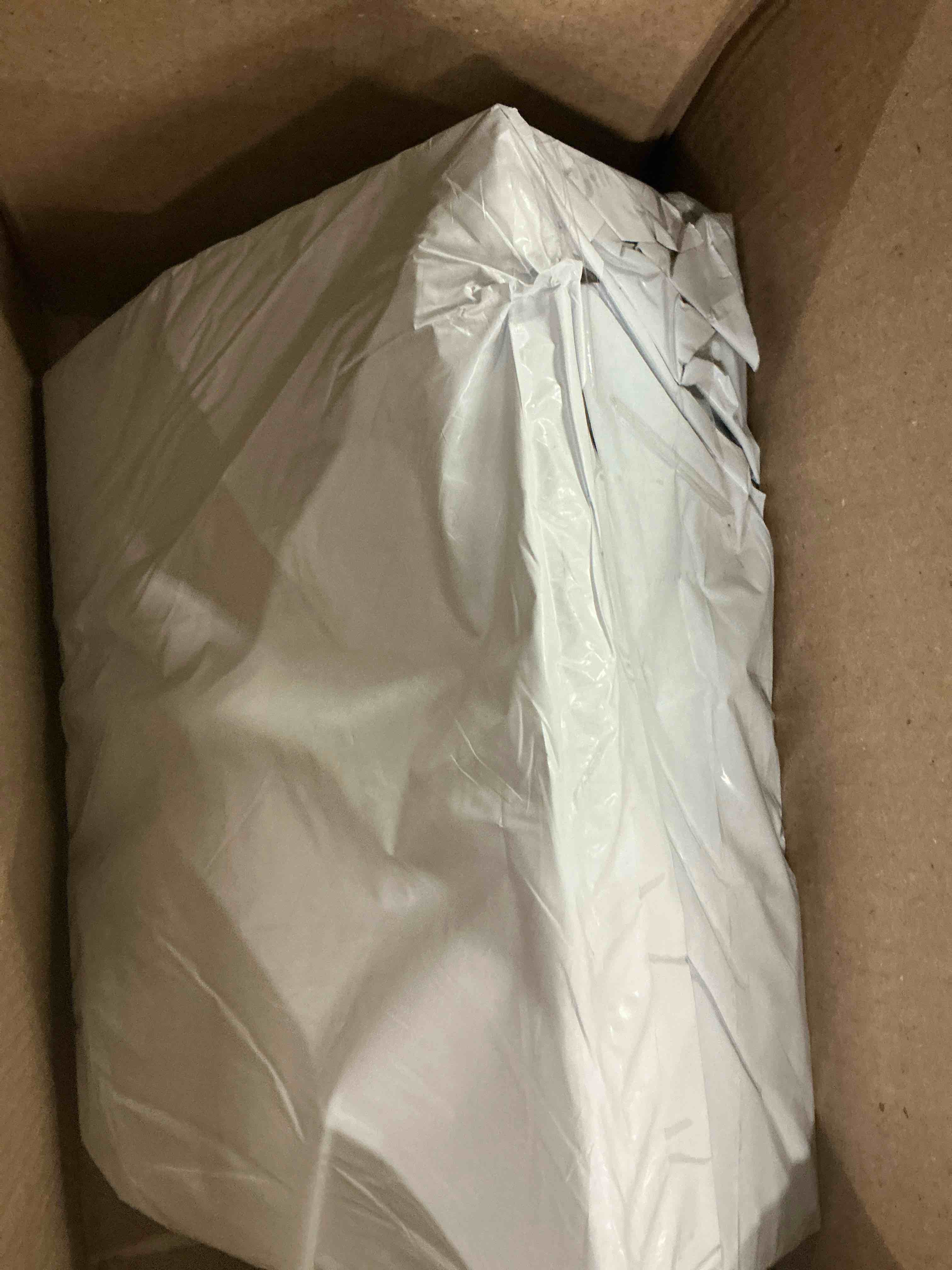 https://s3.amazonaws.com/lotting-images-prod/bidfta/GRA3670923_1755548492834.jpeg