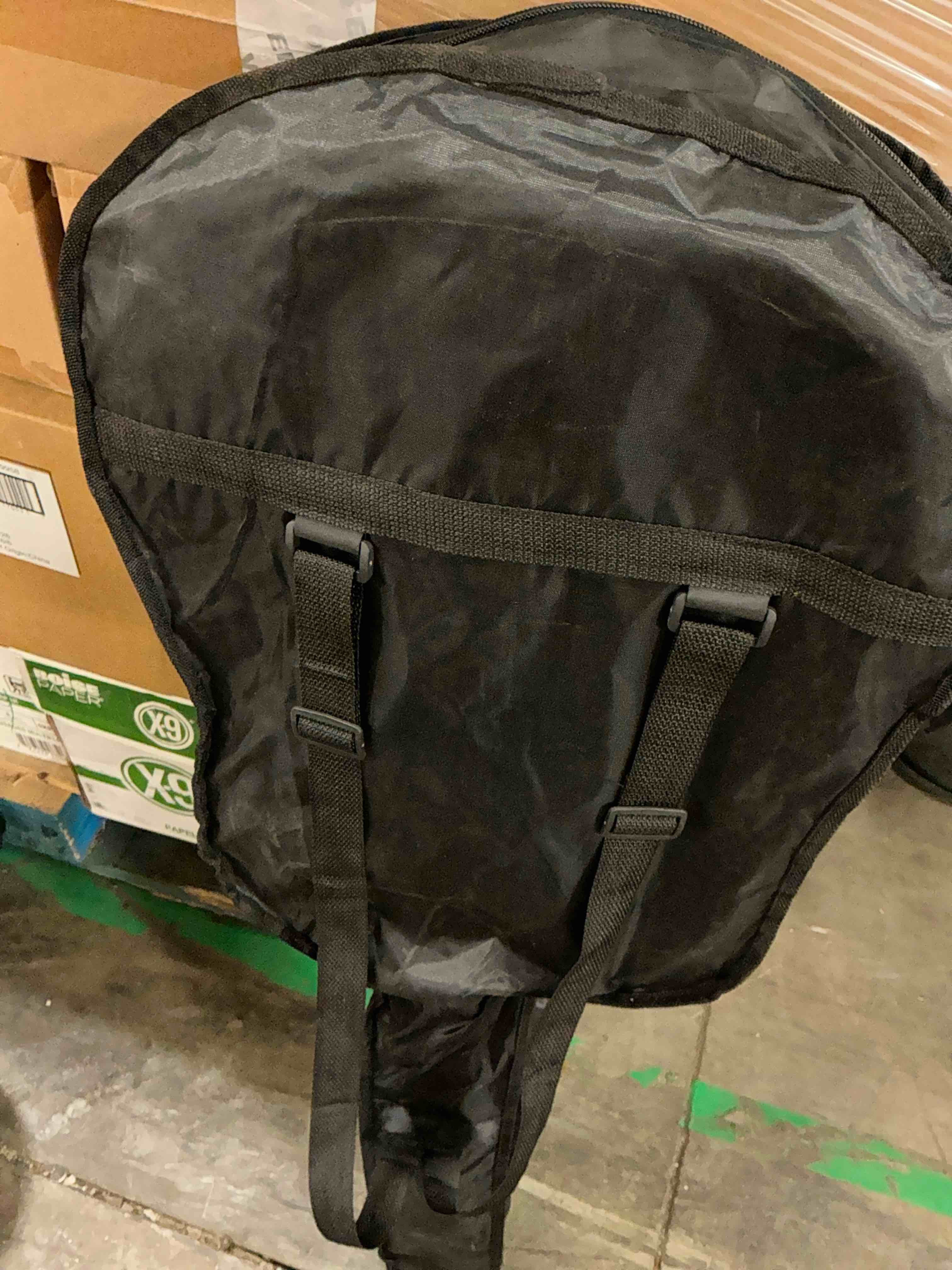 https://s3.amazonaws.com/lotting-images-prod/bidfta/GRA3671187_1756132677147.jpeg