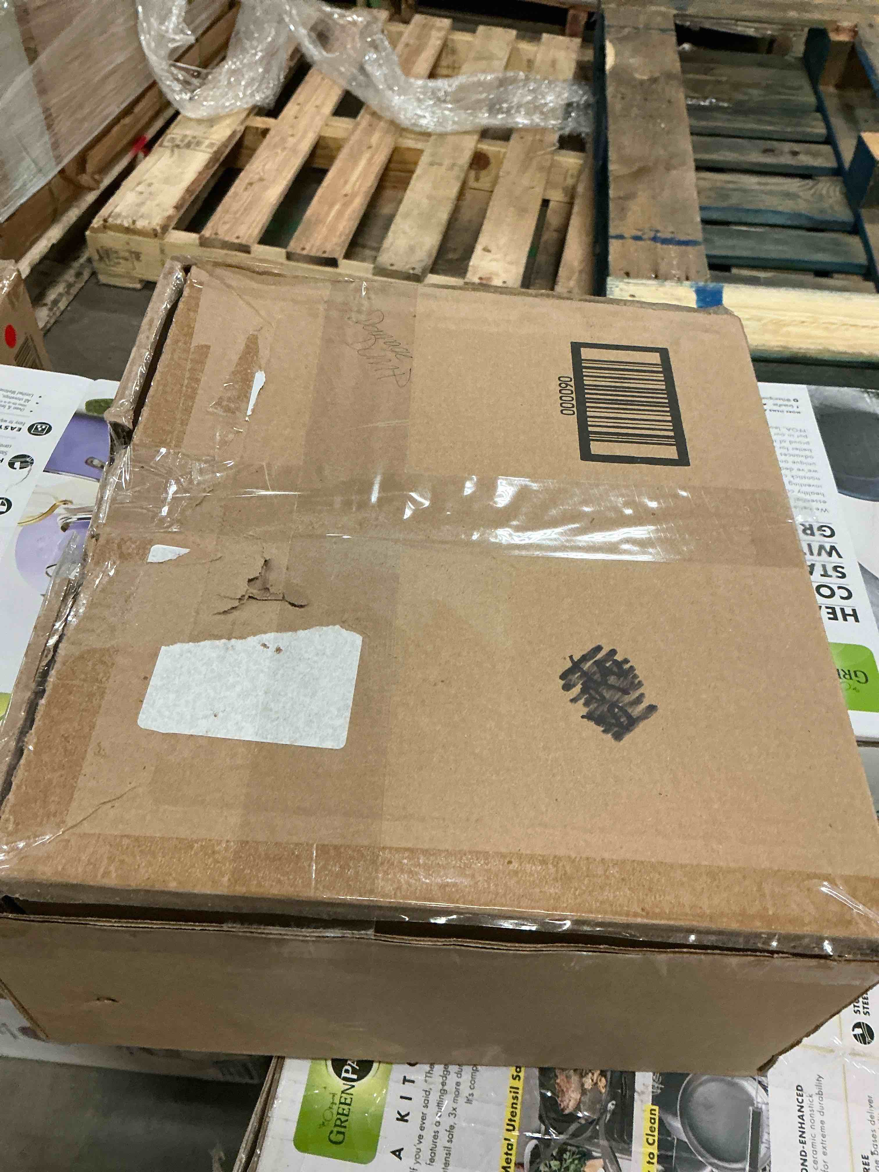 https://s3.amazonaws.com/lotting-images-prod/bidfta/GRA3671199_1755623759456.jpeg