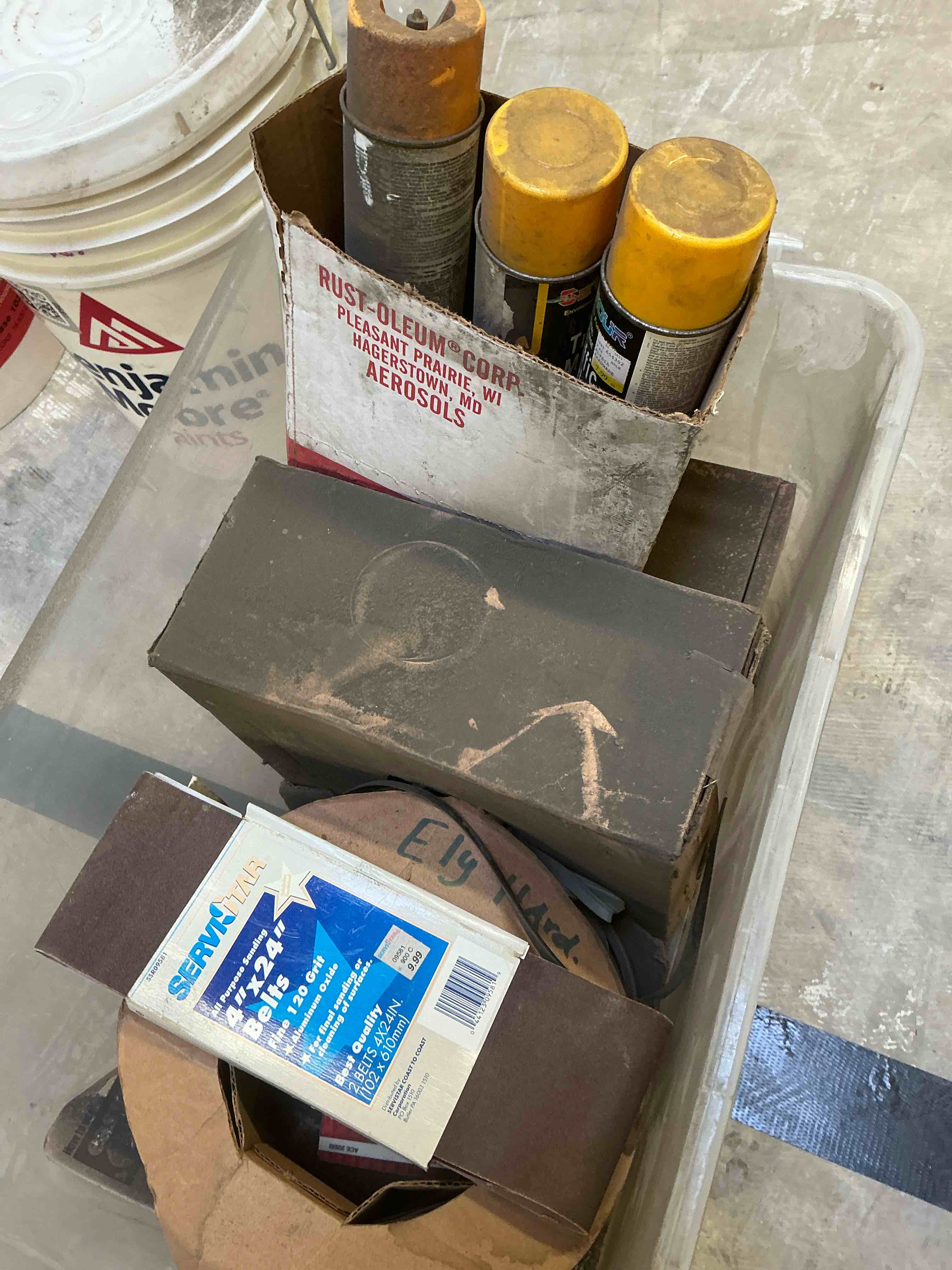 Assorted miscellaneous include; traffic marker/ServiStar and more 