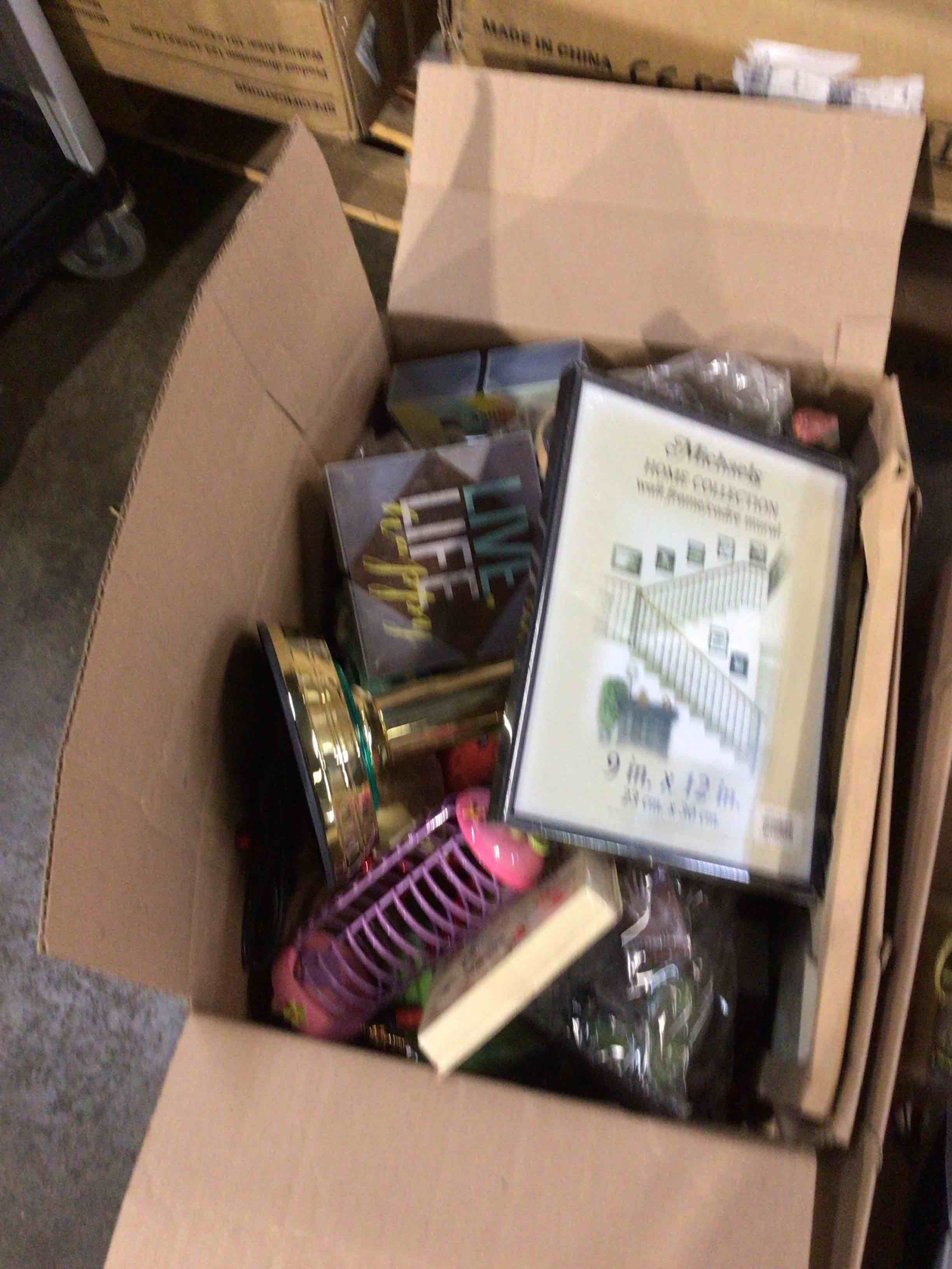 https://s3.amazonaws.com/lotting-images-prod/bidfta/GRA3677023_1758226455741.jpeg