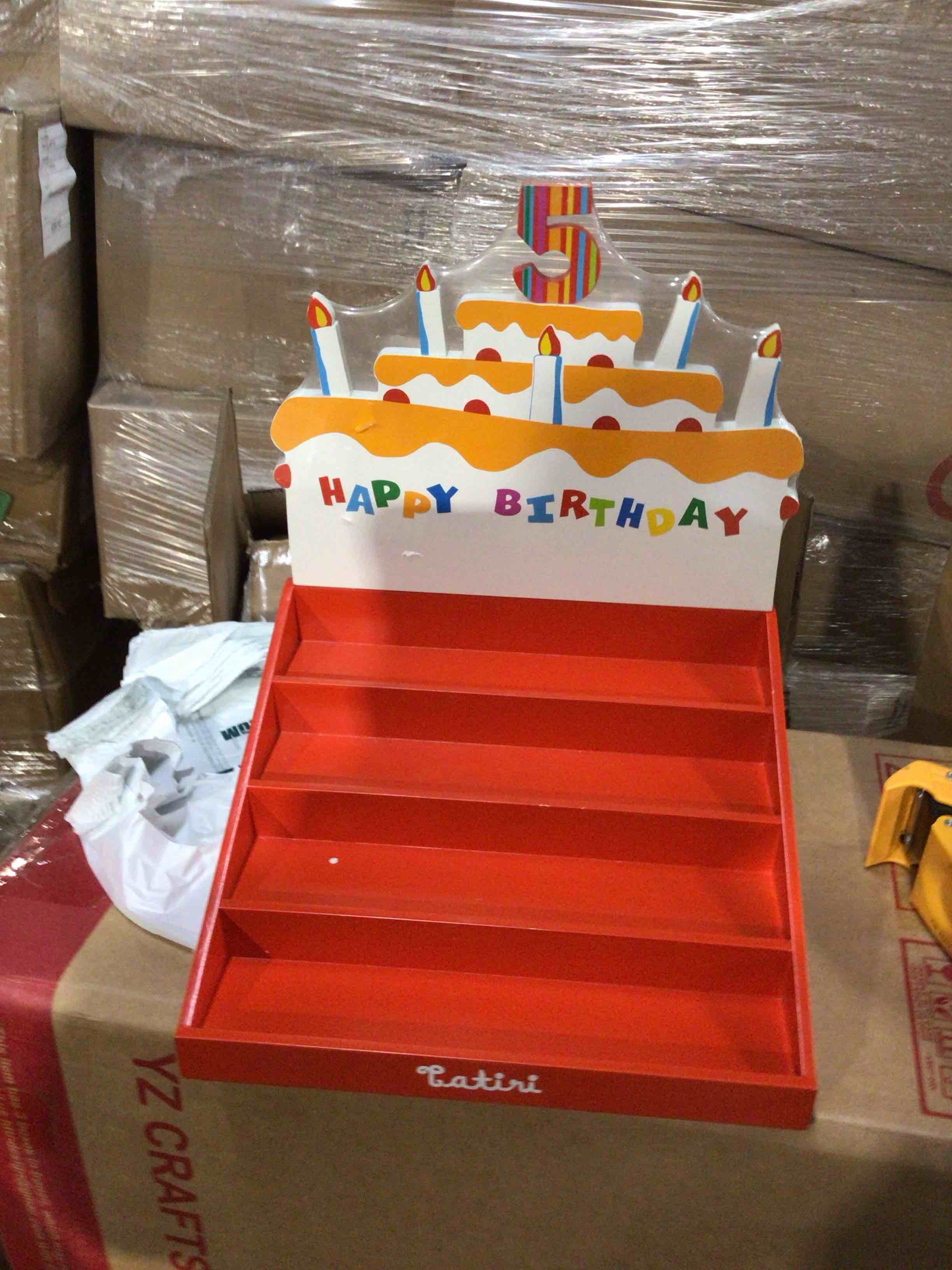 Happy Birthday Stand Cake
