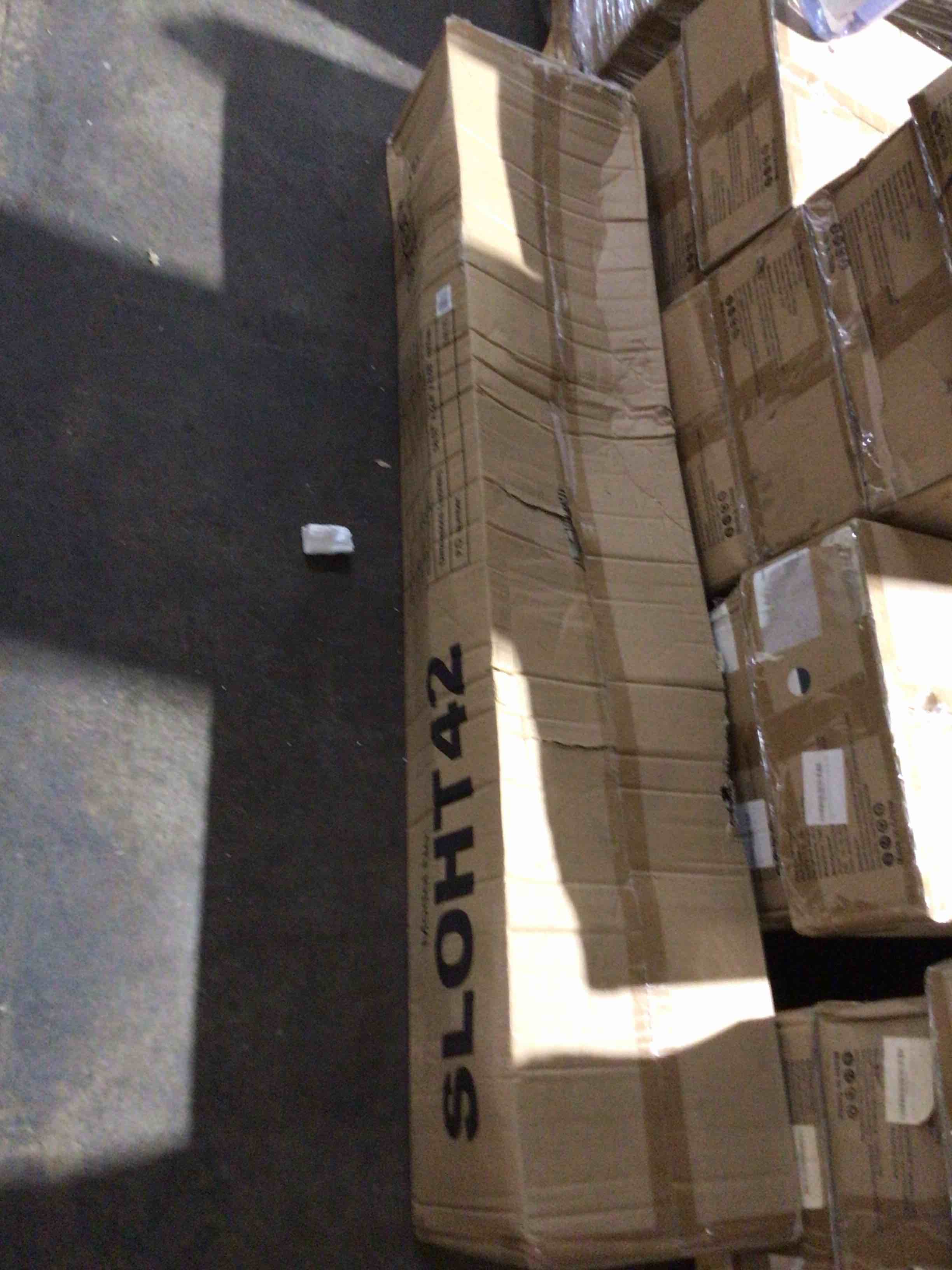 https://s3.amazonaws.com/lotting-images-prod/bidfta/GRA3677053_1758290880851.jpeg