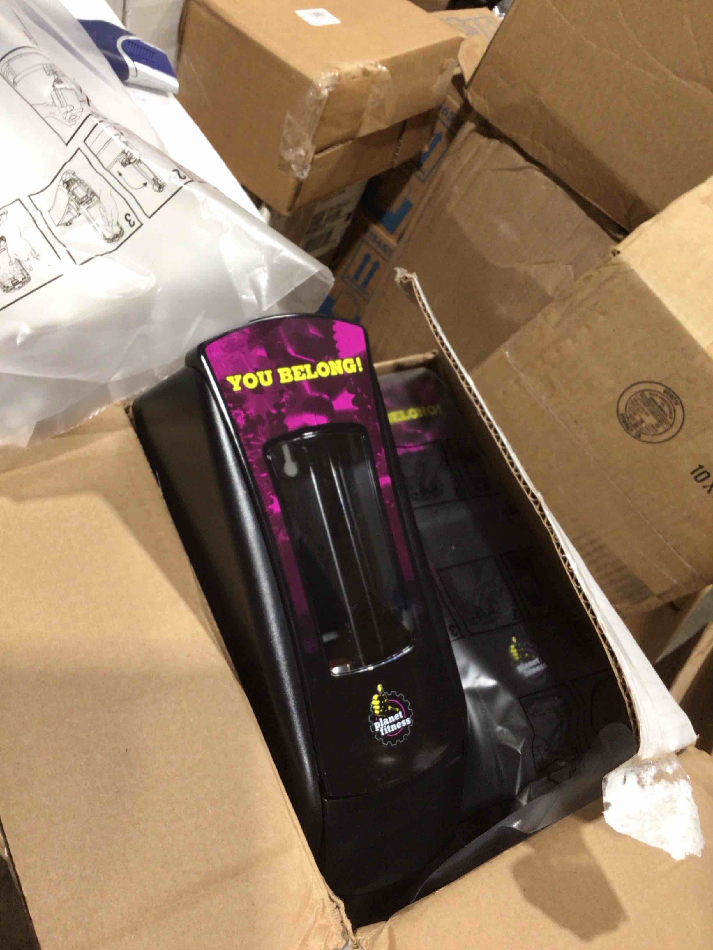 https://s3.amazonaws.com/lotting-images-prod/bidfta/GRA3677136_1758304967165.jpeg
