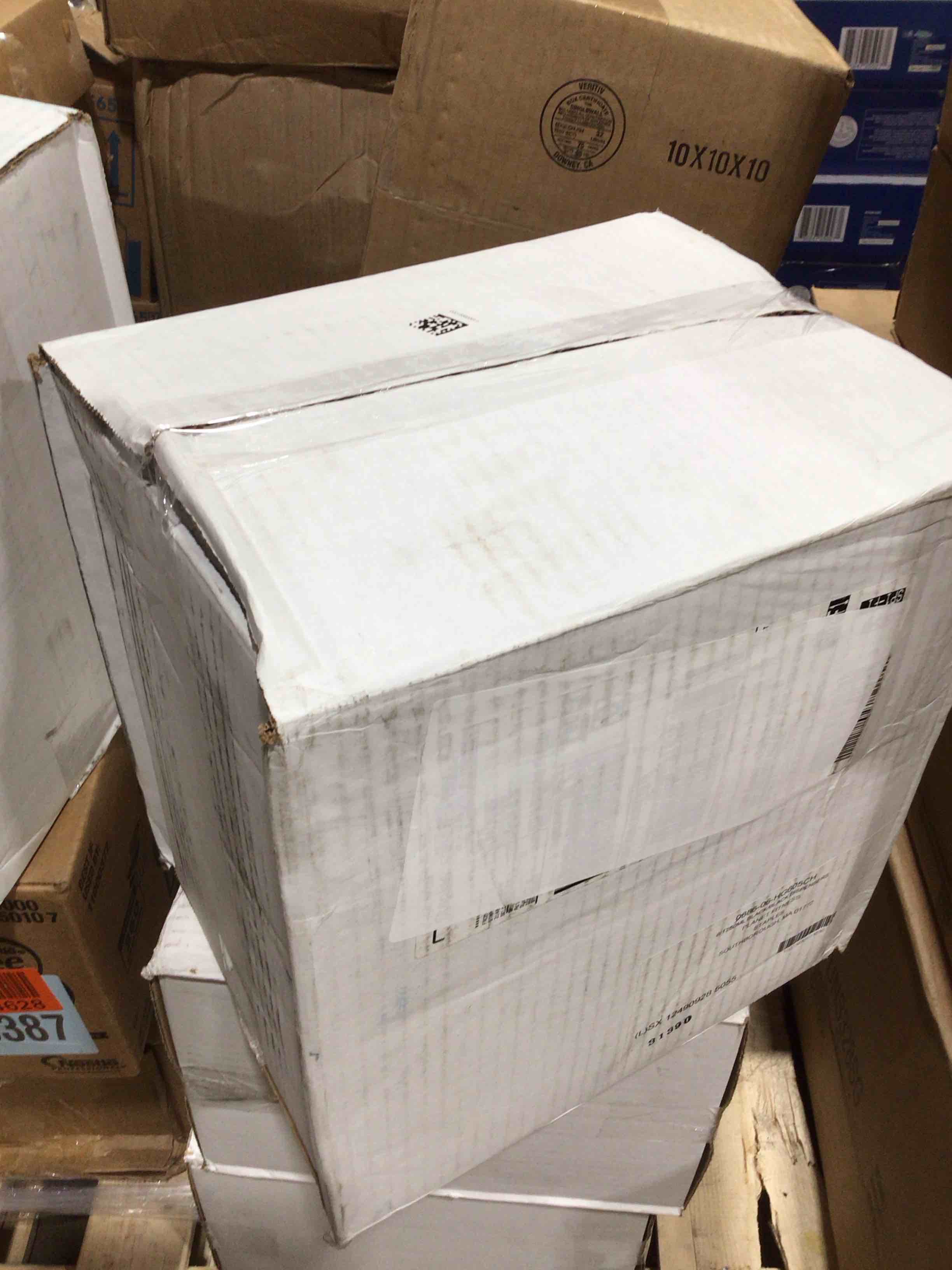 https://s3.amazonaws.com/lotting-images-prod/bidfta/GRA3677136_1758305028815.jpeg