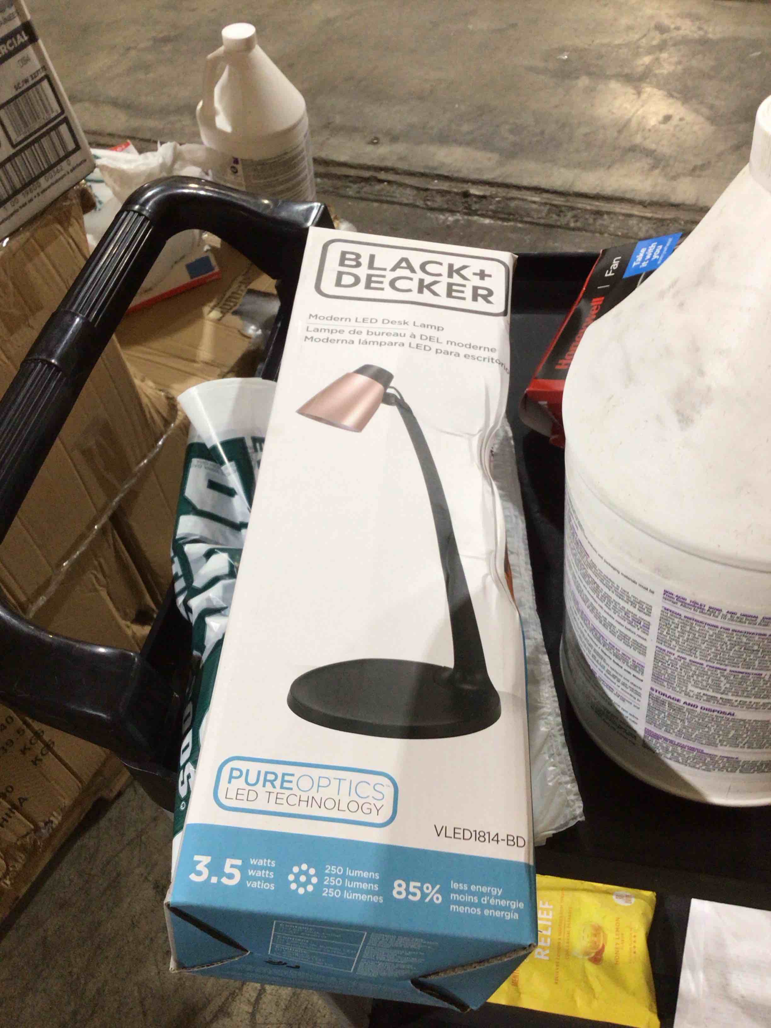 https://s3.amazonaws.com/lotting-images-prod/bidfta/GRA3677322_1758571201545.jpeg