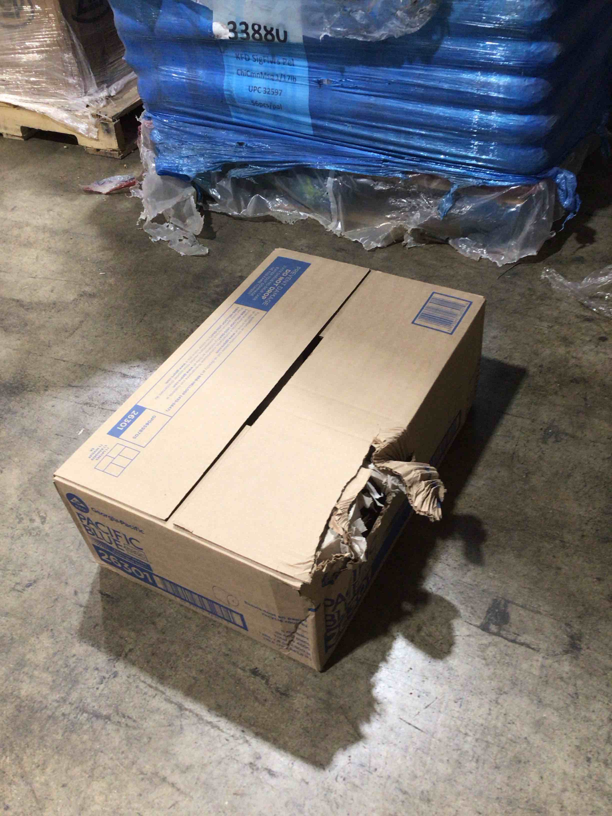 https://s3.amazonaws.com/lotting-images-prod/bidfta/GRA3677369_1758637789272.jpeg