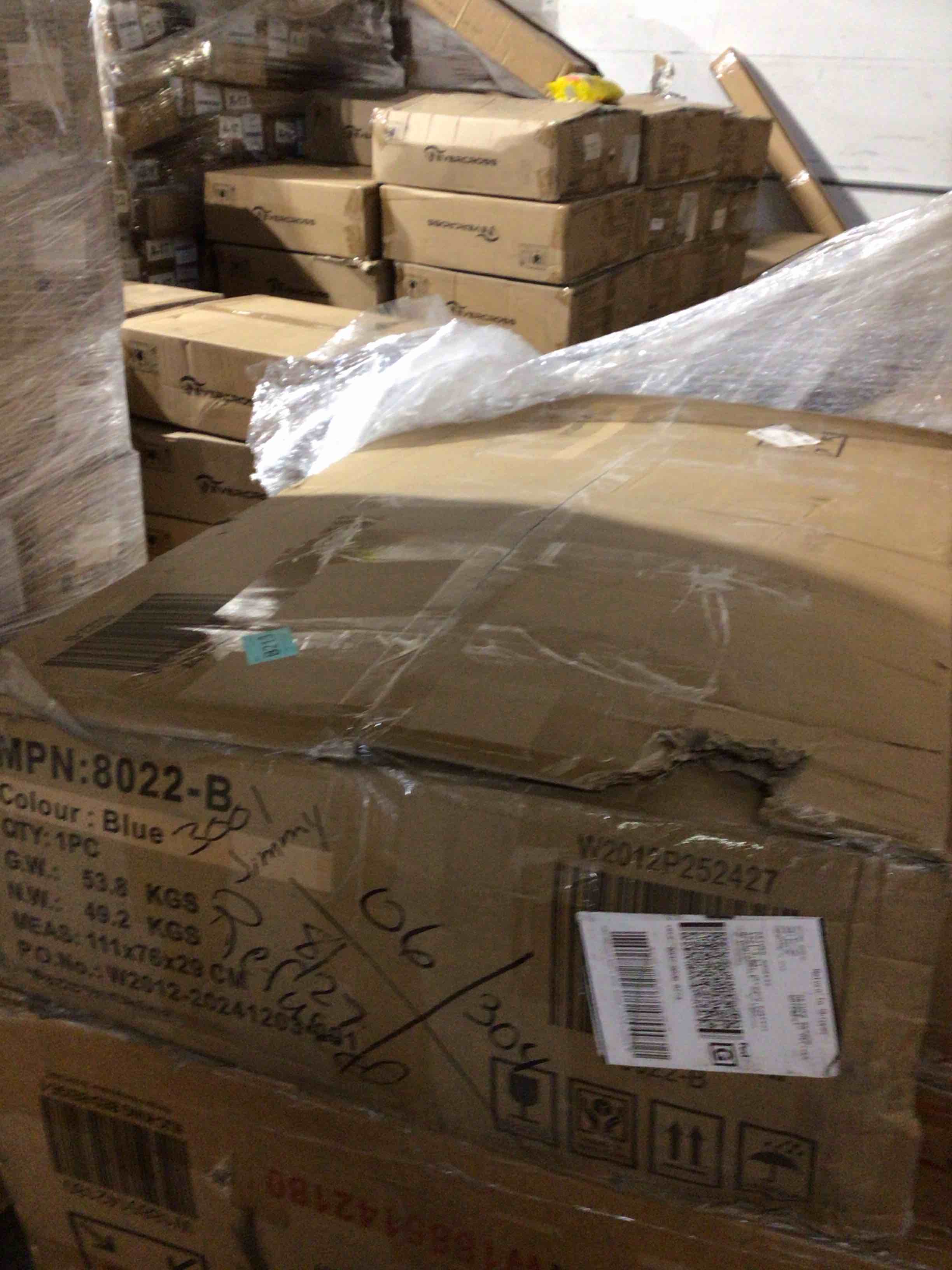 https://s3.amazonaws.com/lotting-images-prod/bidfta/GRA3677471_1758727700436.jpeg