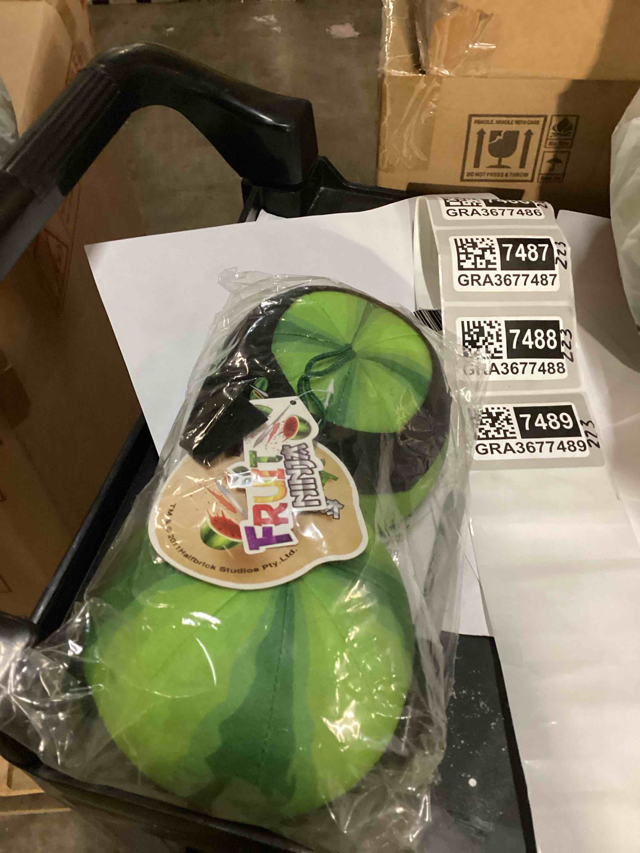 https://s3.amazonaws.com/lotting-images-prod/bidfta/GRA3677488_1758908628420.jpeg