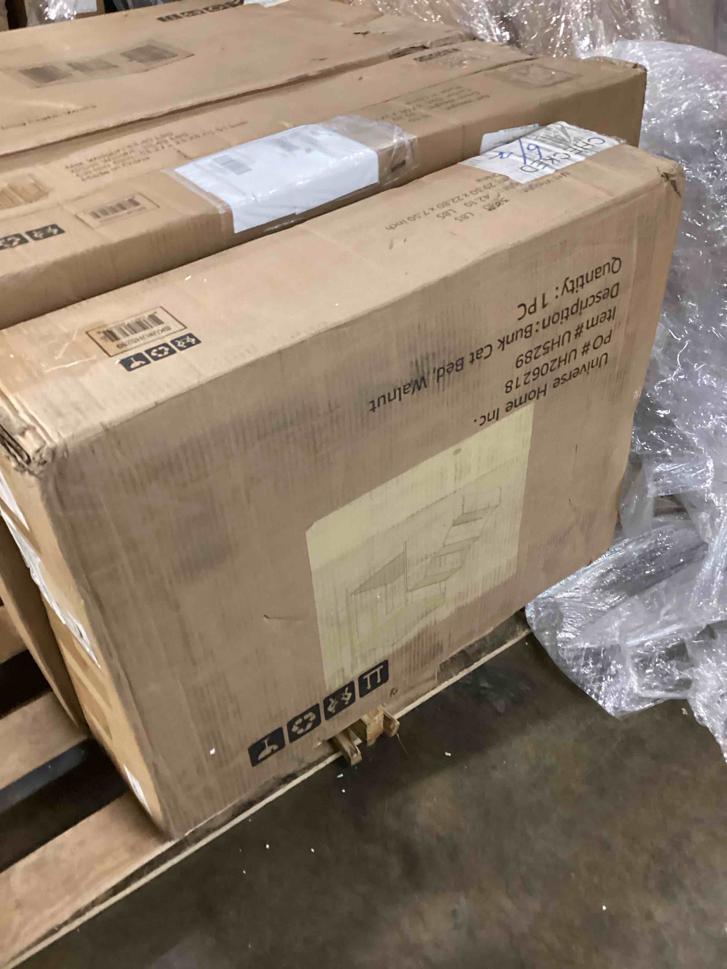 https://s3.amazonaws.com/lotting-images-prod/bidfta/GRA3677566_1758914640708.jpeg