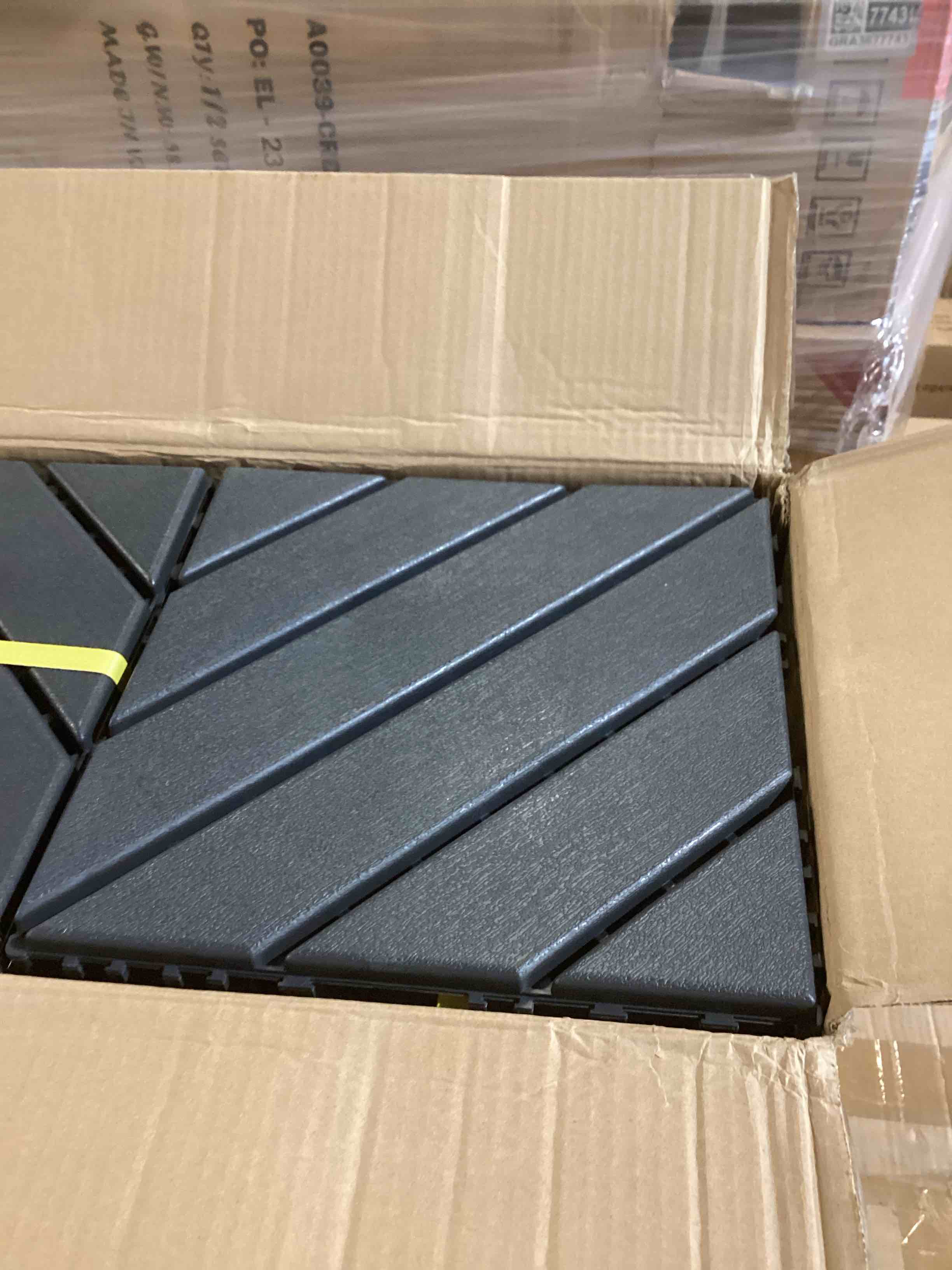 https://s3.amazonaws.com/lotting-images-prod/bidfta/GRA3677837_1759439588706.jpeg