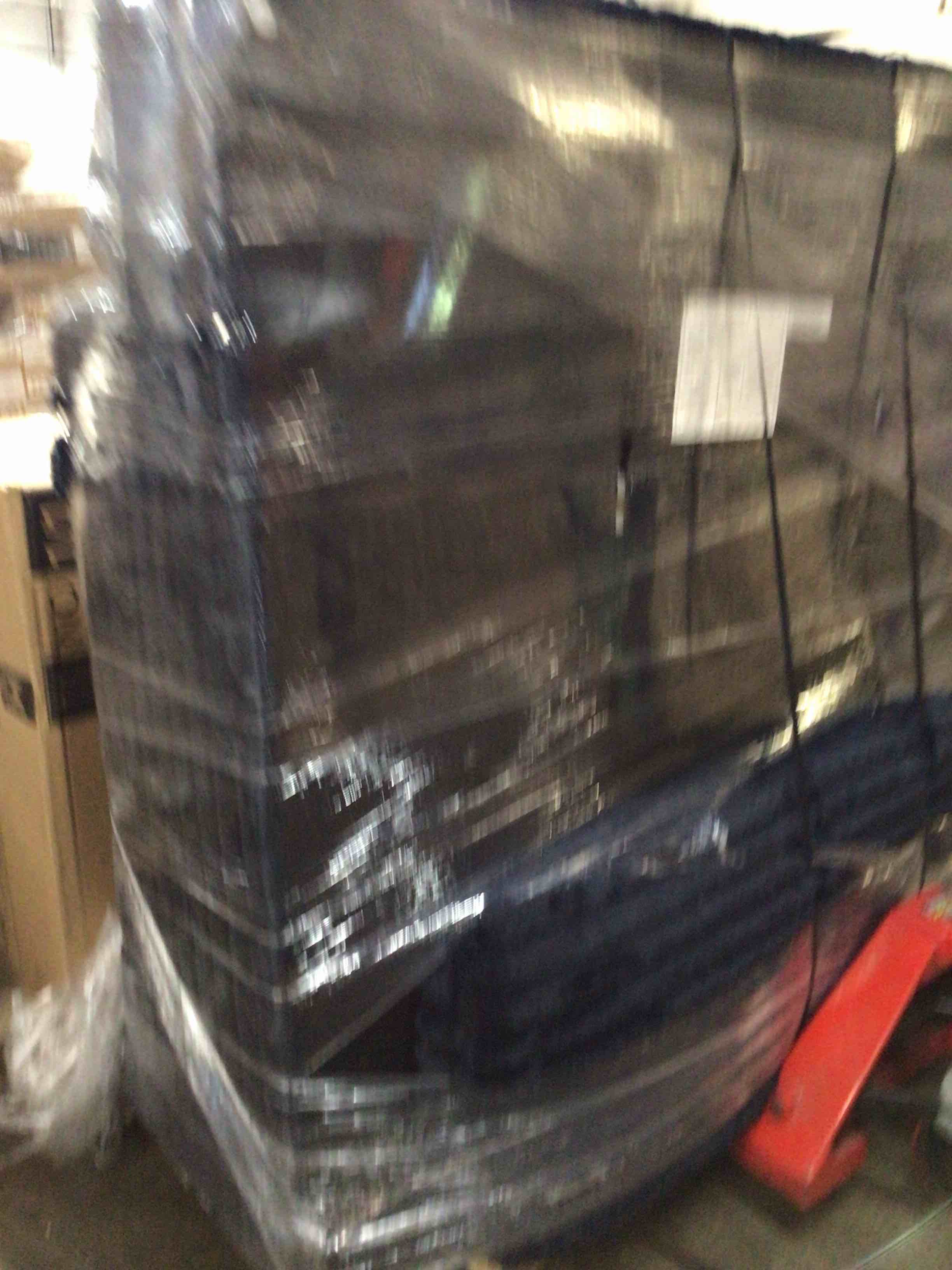 https://s3.amazonaws.com/lotting-images-prod/bidfta/GRA3677859_1759509393750.jpeg