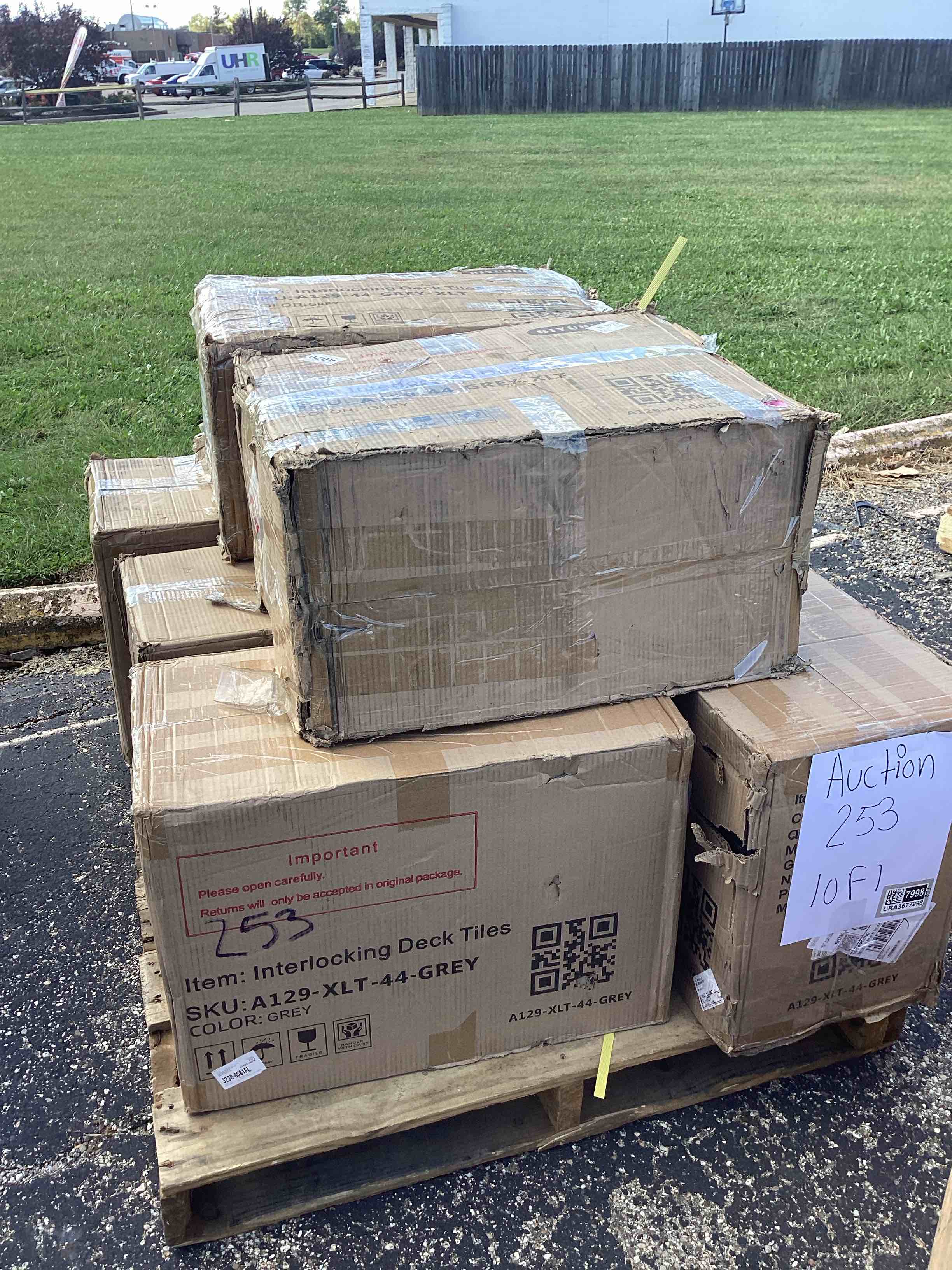 https://s3.amazonaws.com/lotting-images-prod/bidfta/GRA3677998_1759951101157.jpeg