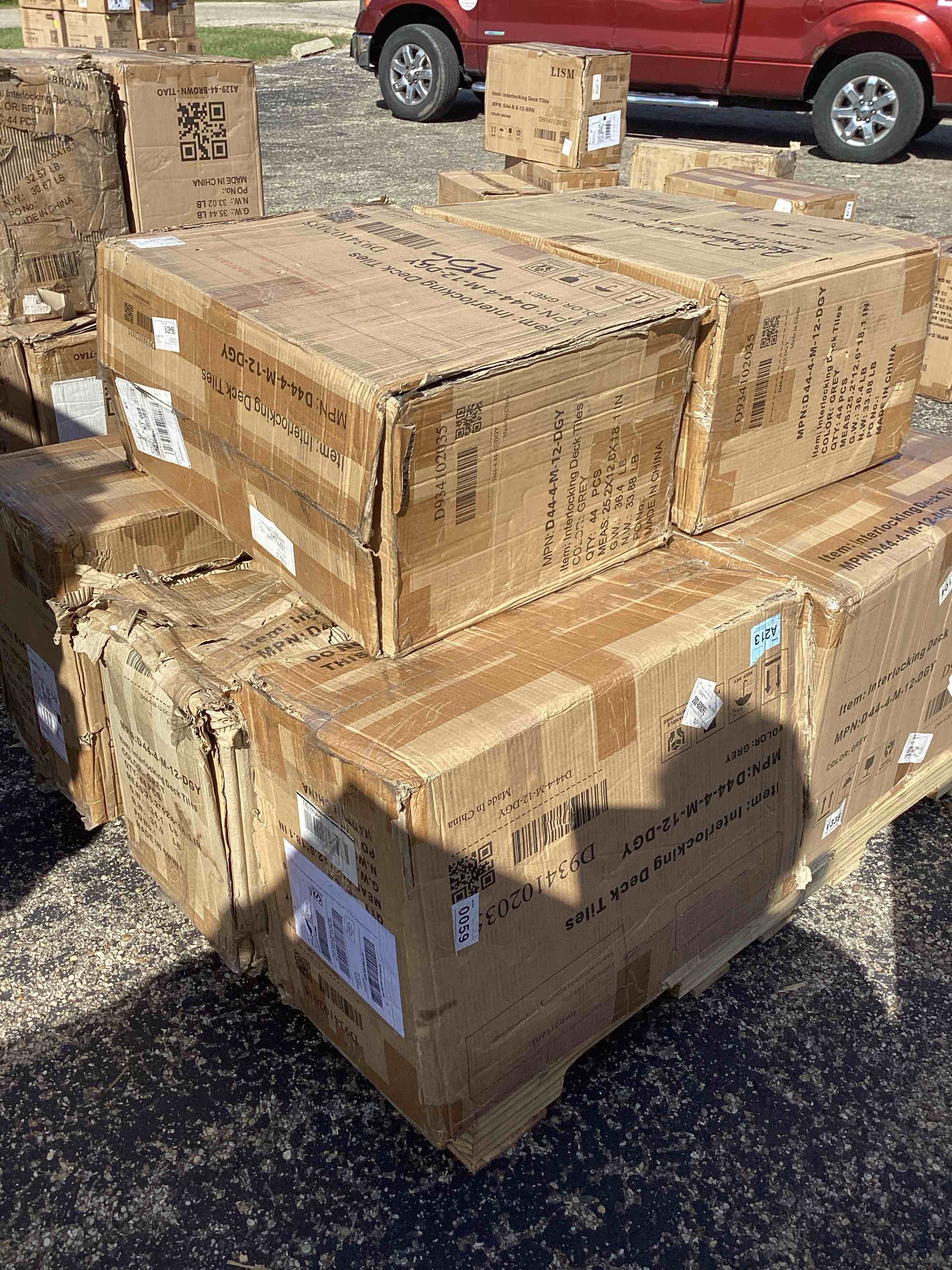 https://s3.amazonaws.com/lotting-images-prod/bidfta/GRA3677999_1759950833778.jpeg