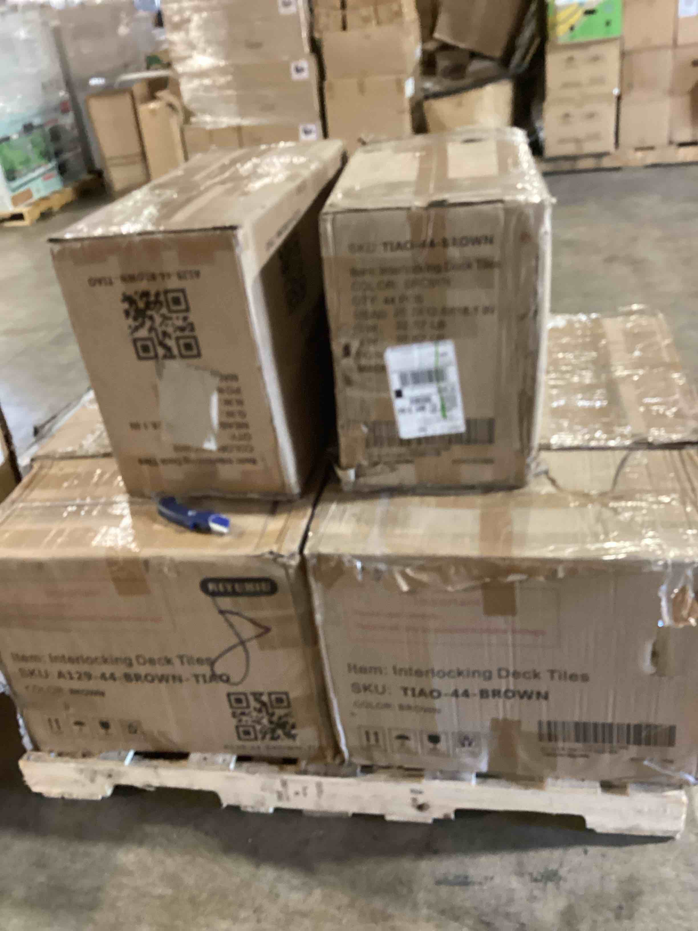 https://s3.amazonaws.com/lotting-images-prod/bidfta/GRA3678000_1759936876291.jpeg