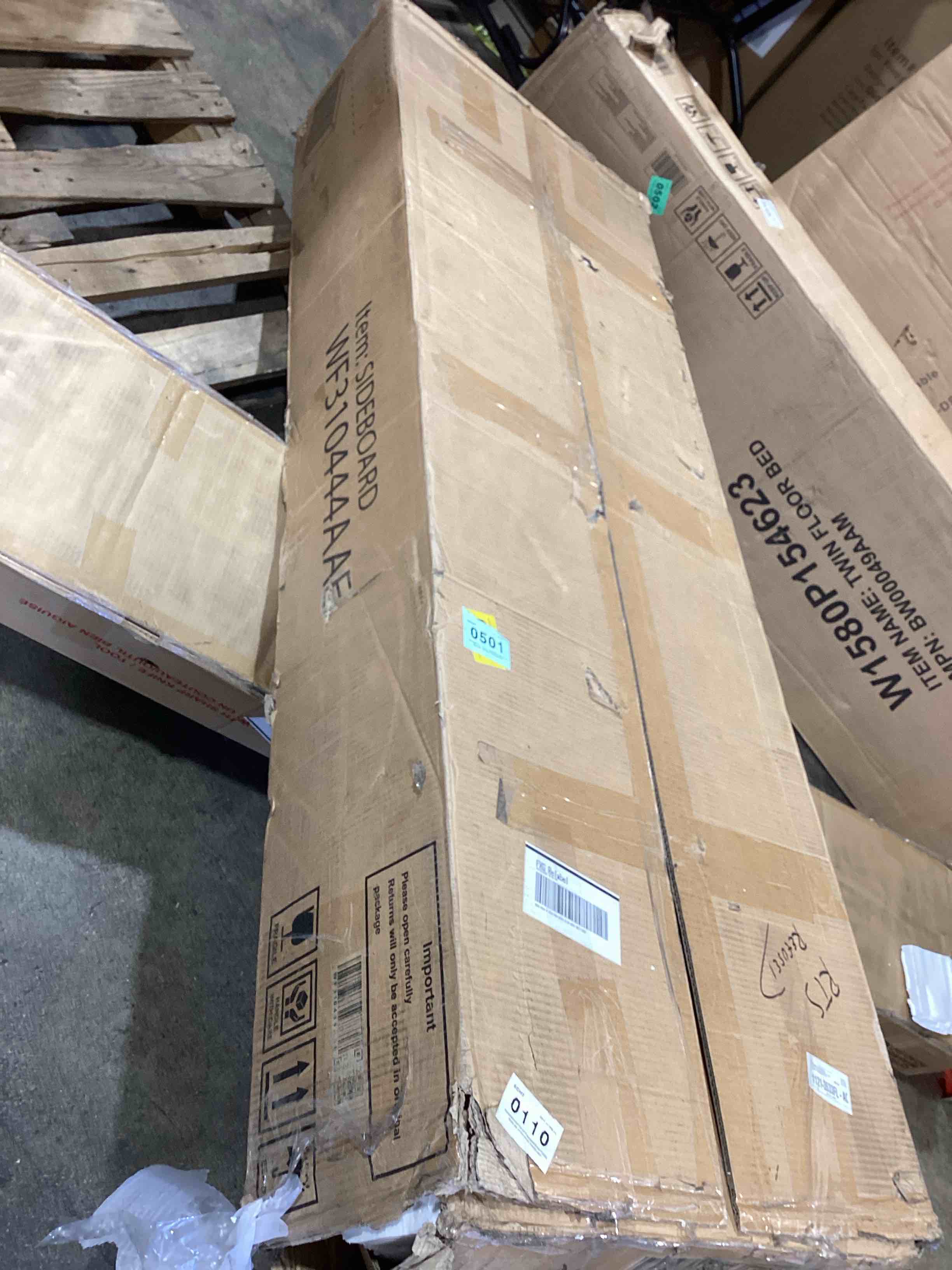 https://s3.amazonaws.com/lotting-images-prod/bidfta/GRA3678078_1760041947653.jpeg