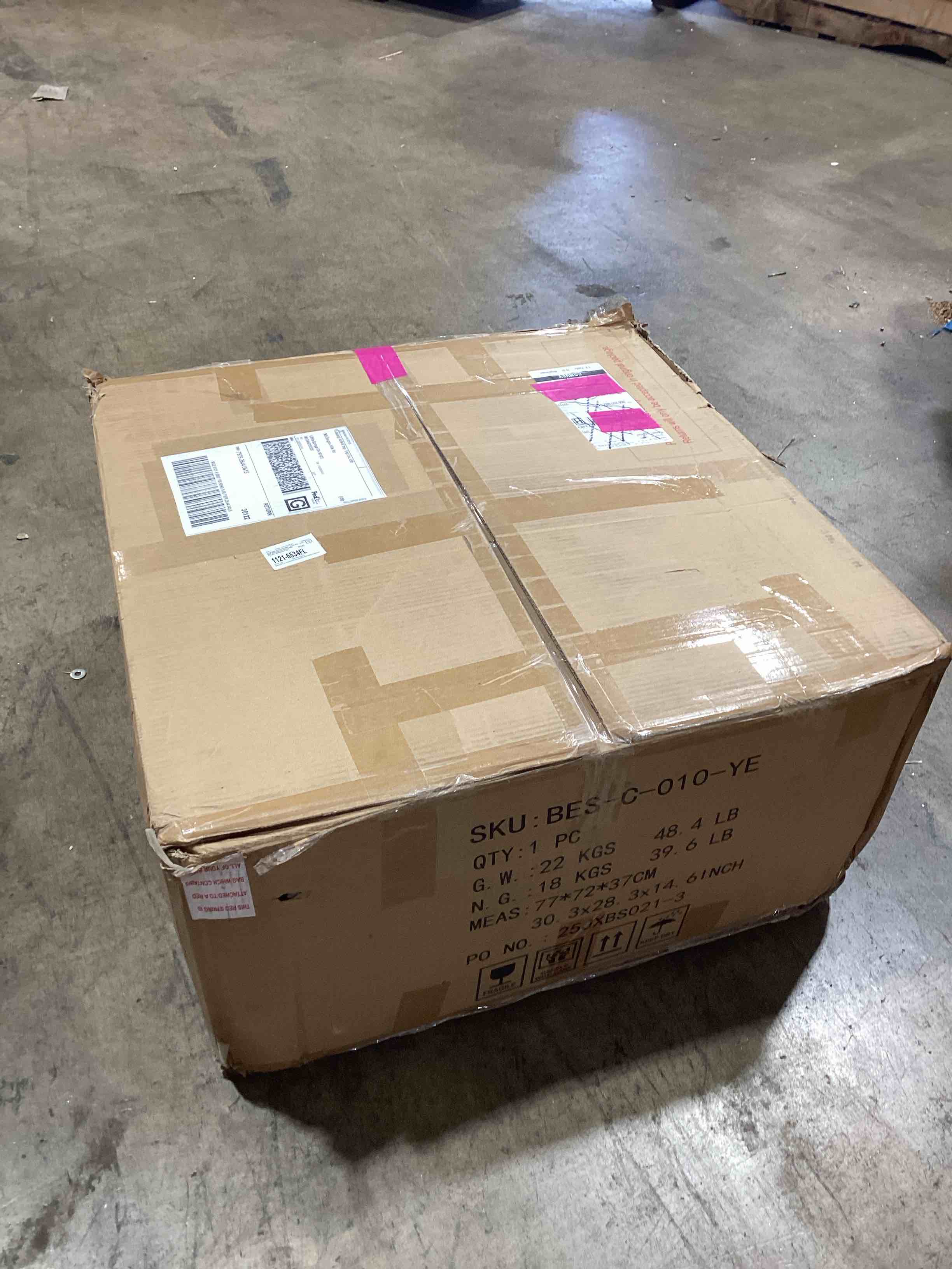 https://s3.amazonaws.com/lotting-images-prod/bidfta/GRA3678127_1760122091439.jpeg