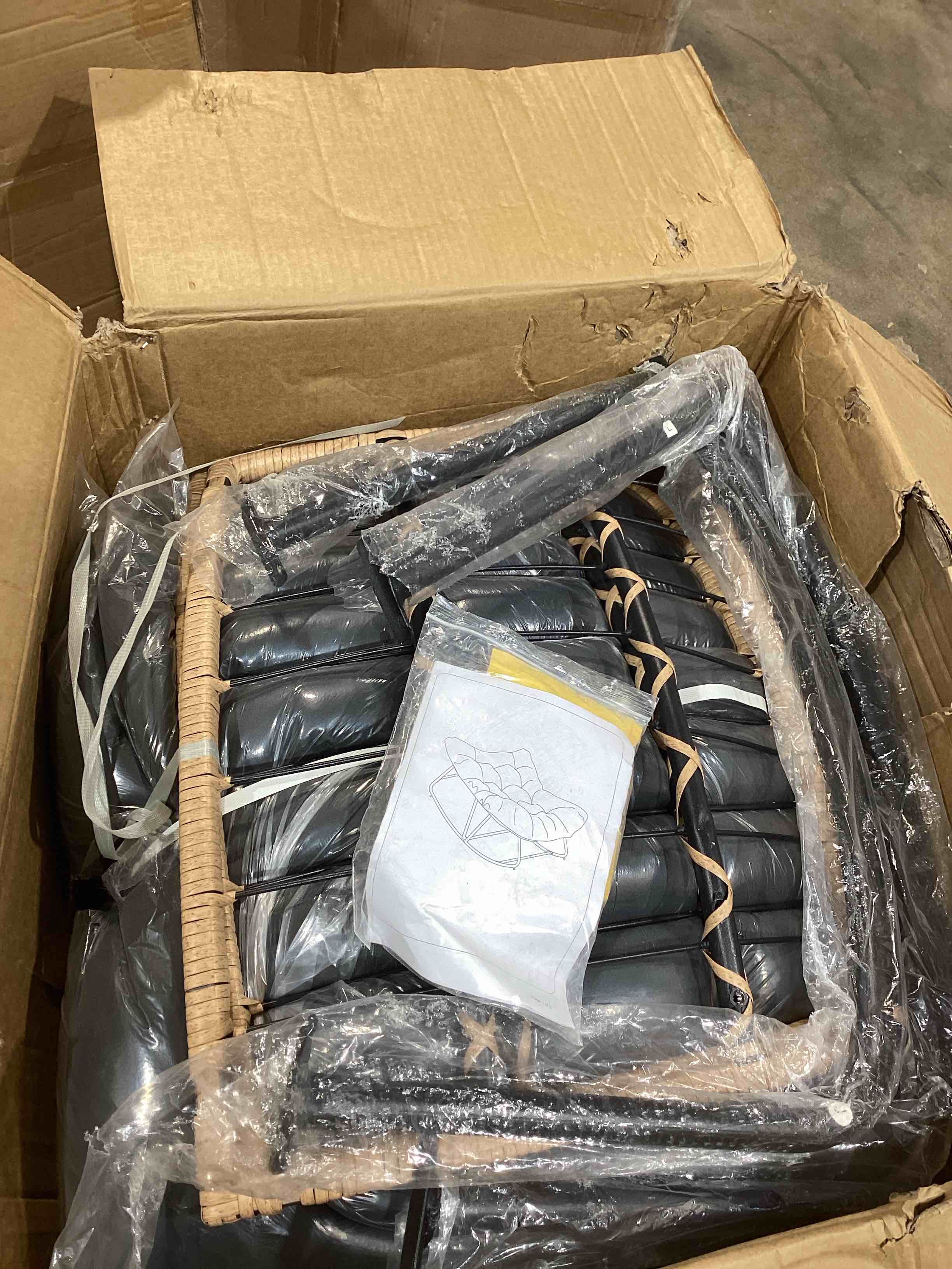 https://s3.amazonaws.com/lotting-images-prod/bidfta/GRA3678200_1760458085398.jpeg