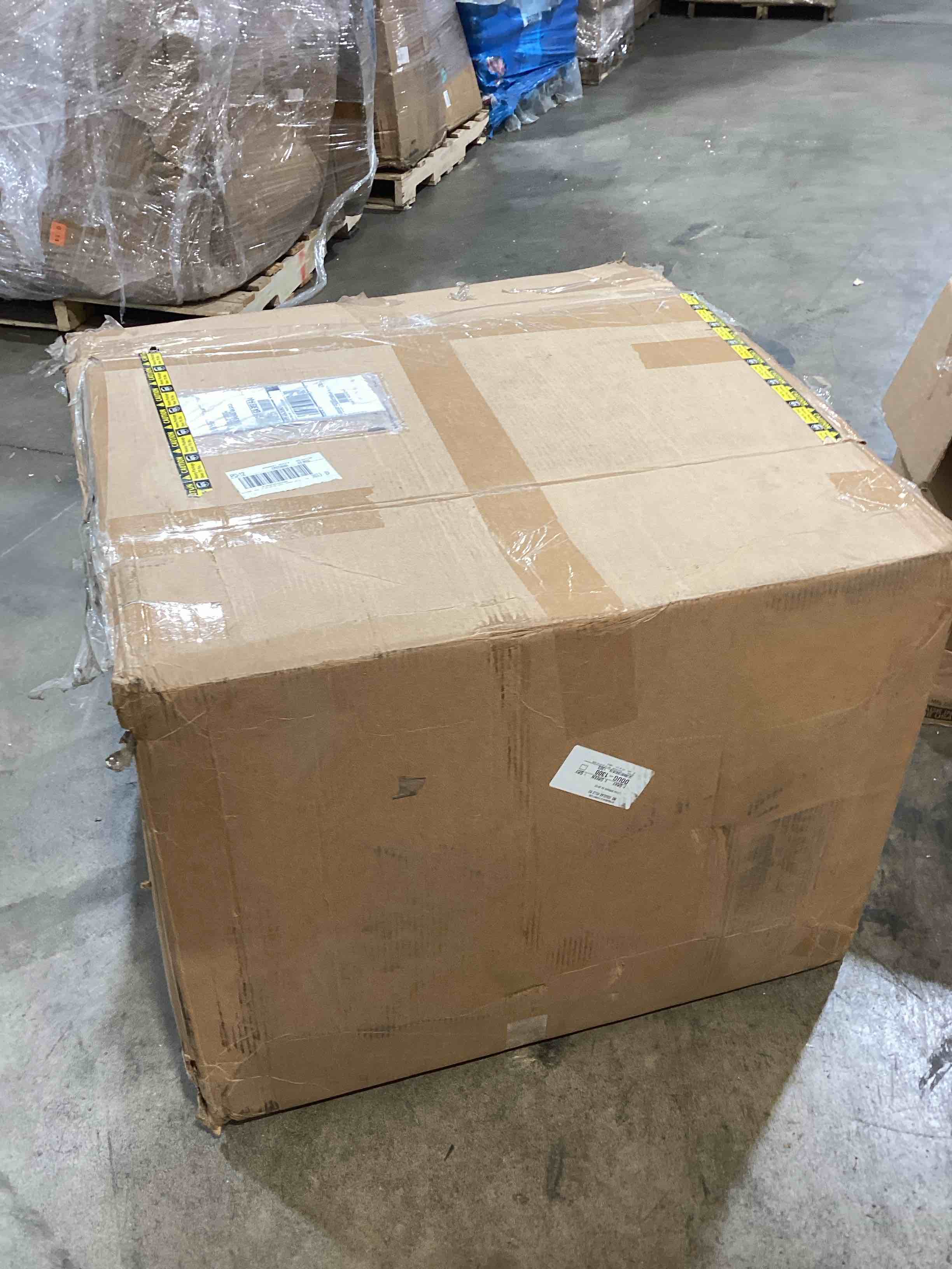 https://s3.amazonaws.com/lotting-images-prod/bidfta/GRA3678207_1760455046246.jpeg