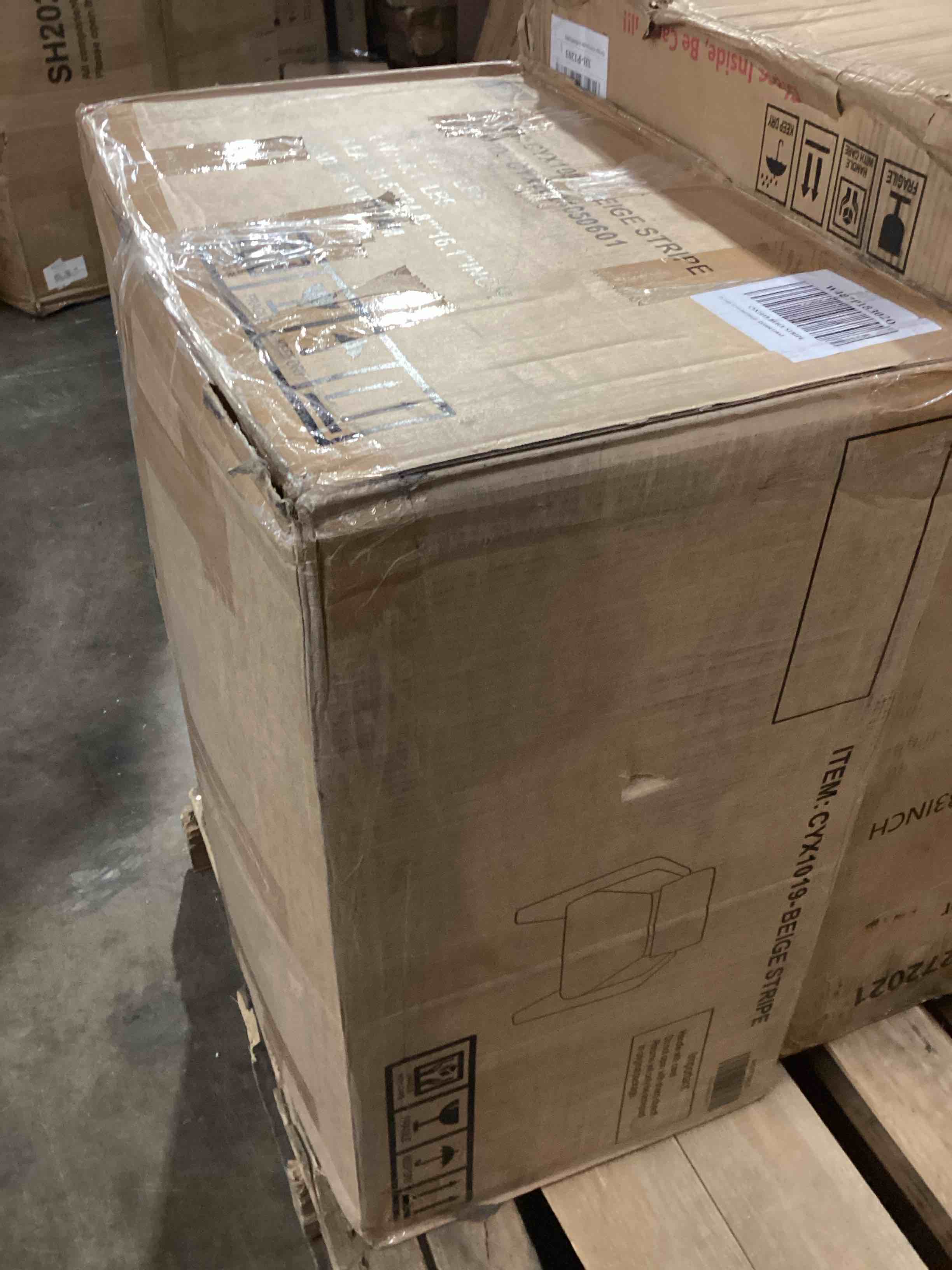 https://s3.amazonaws.com/lotting-images-prod/bidfta/GRA3678248_1760536604480.jpeg