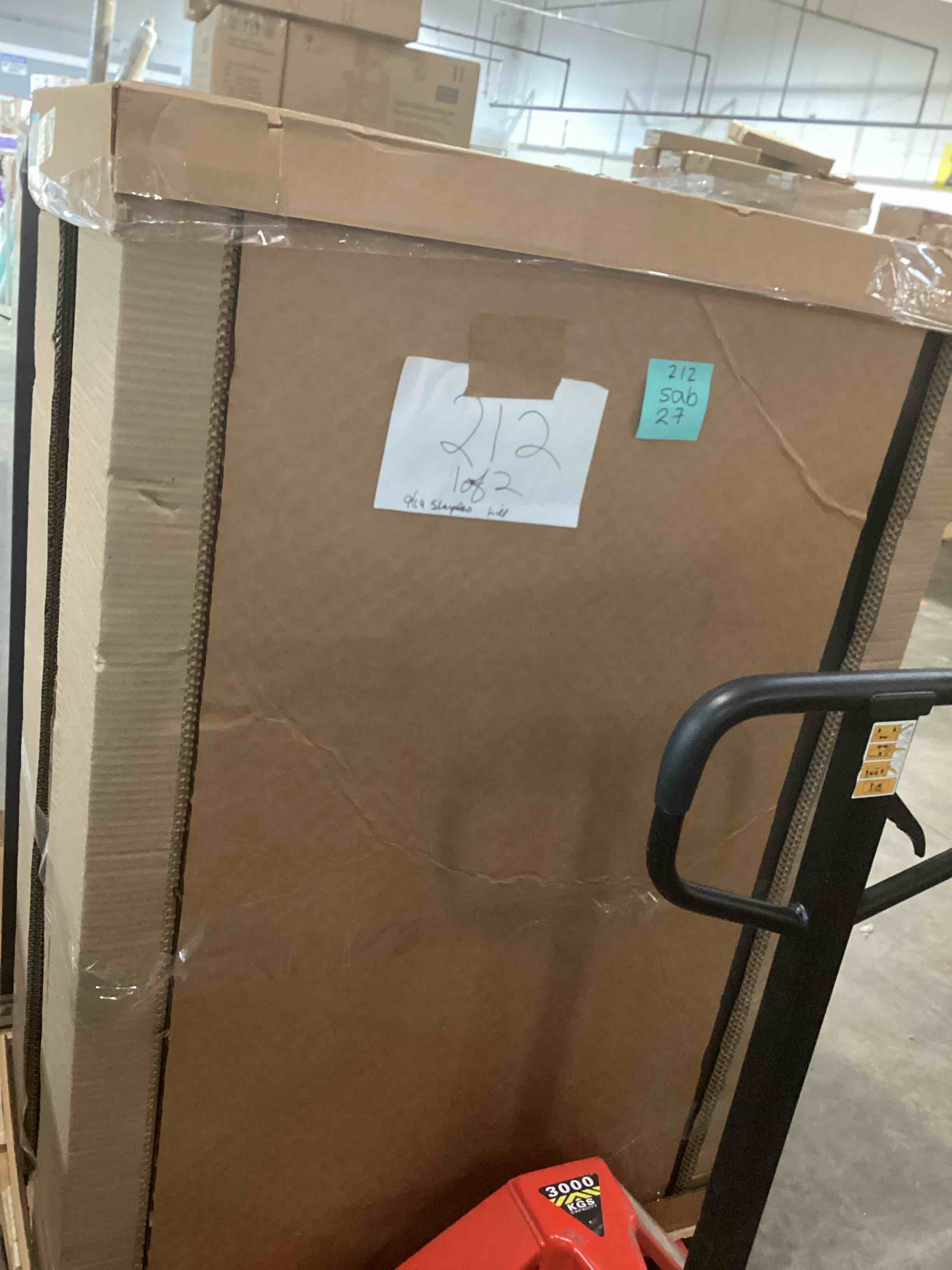 https://s3.amazonaws.com/lotting-images-prod/bidfta/GRA3678332_1760632861049.jpeg