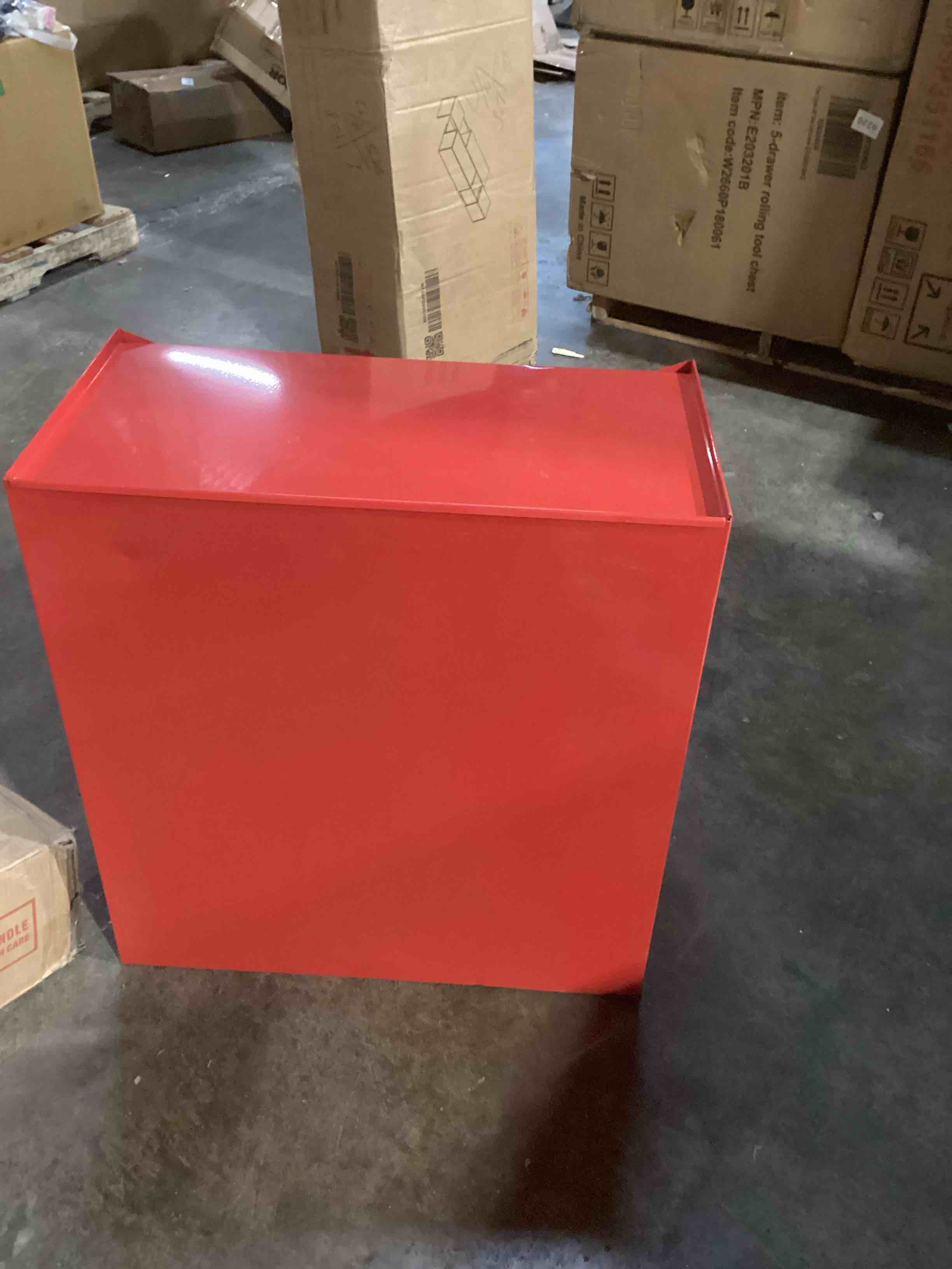 https://s3.amazonaws.com/lotting-images-prod/bidfta/GRA3678353_1760719654356.jpeg