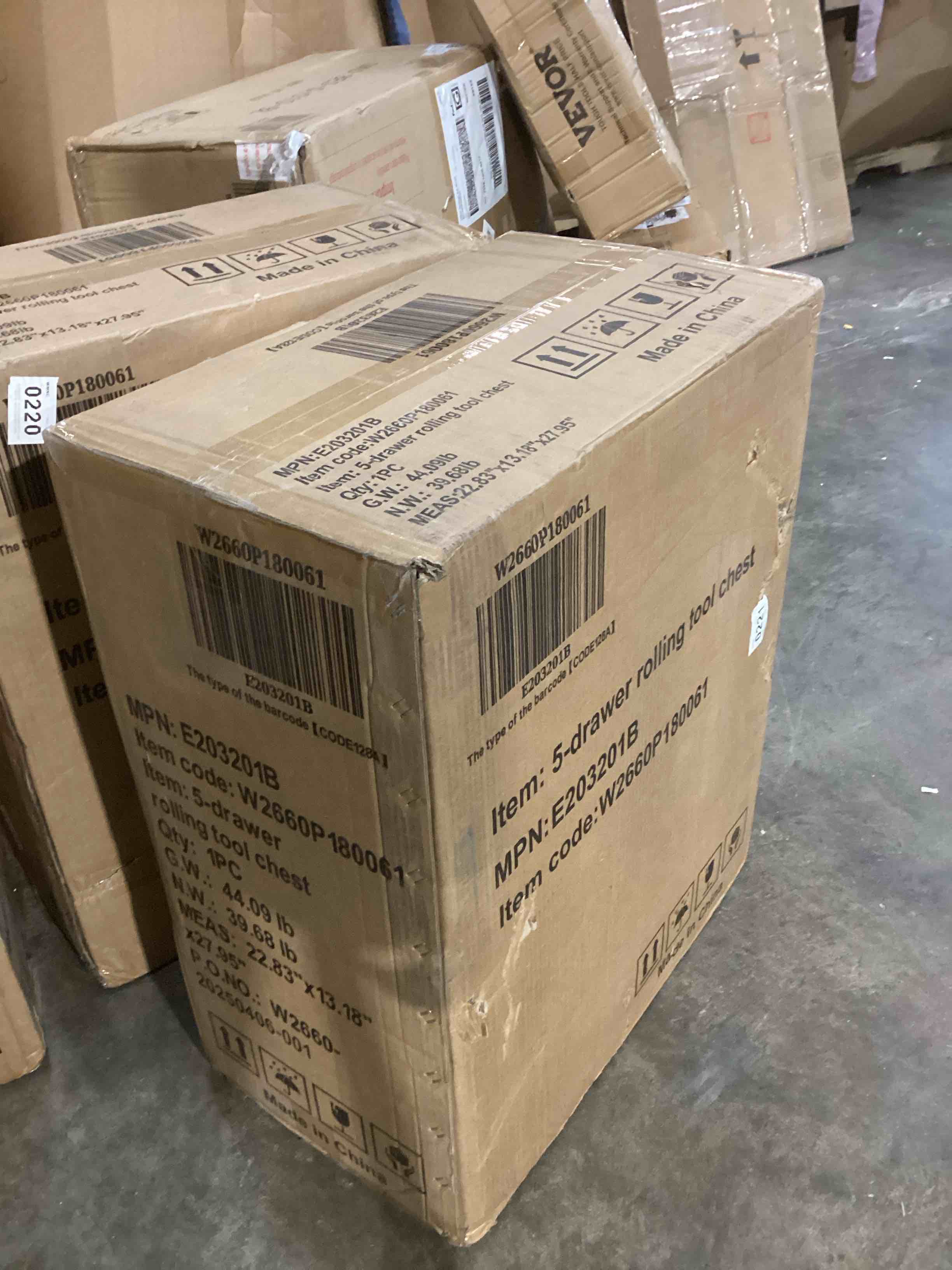 https://s3.amazonaws.com/lotting-images-prod/bidfta/GRA3678364_1760715487481.jpeg