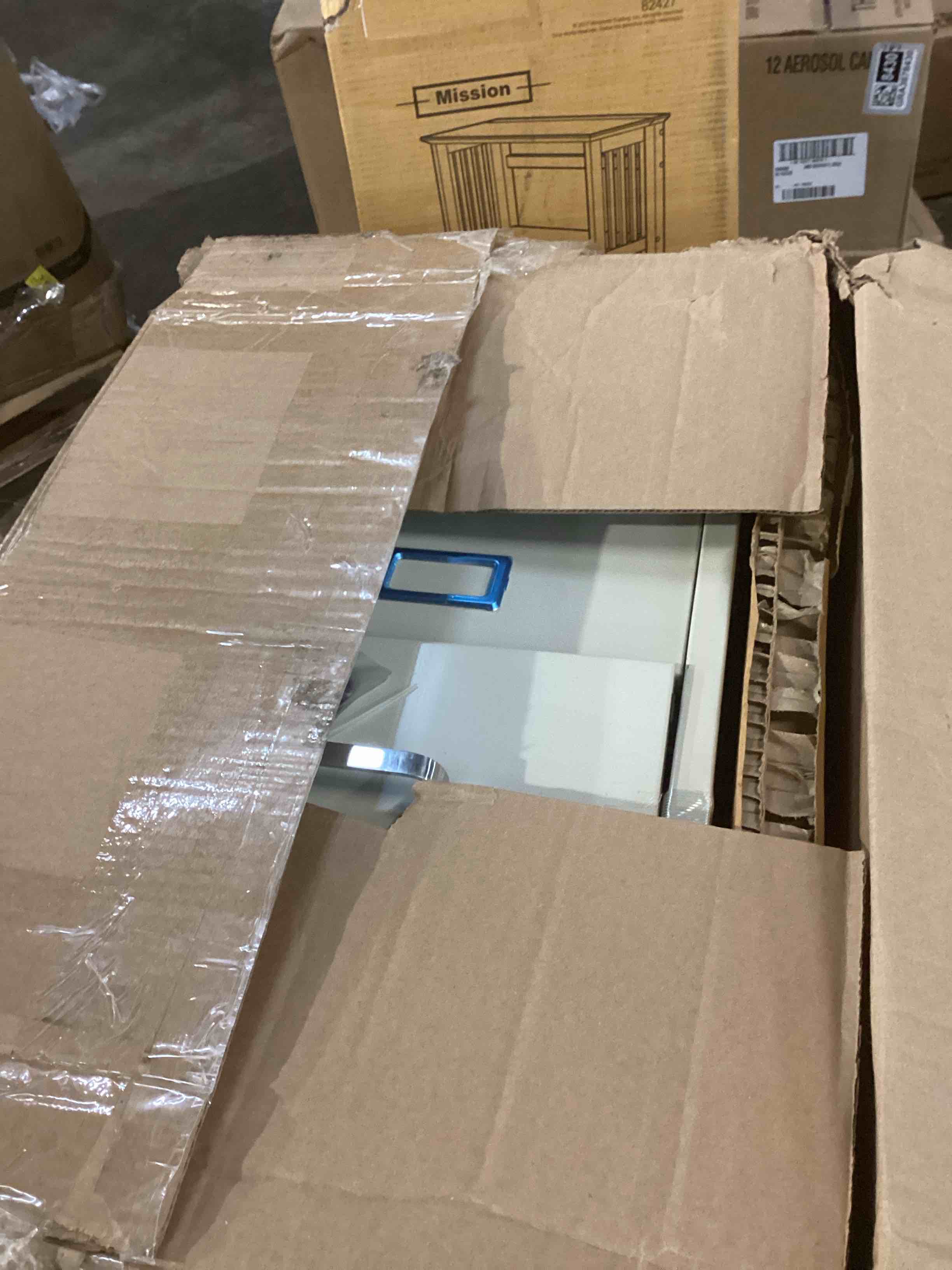 https://s3.amazonaws.com/lotting-images-prod/bidfta/GRA3678421_1760976686611.jpeg