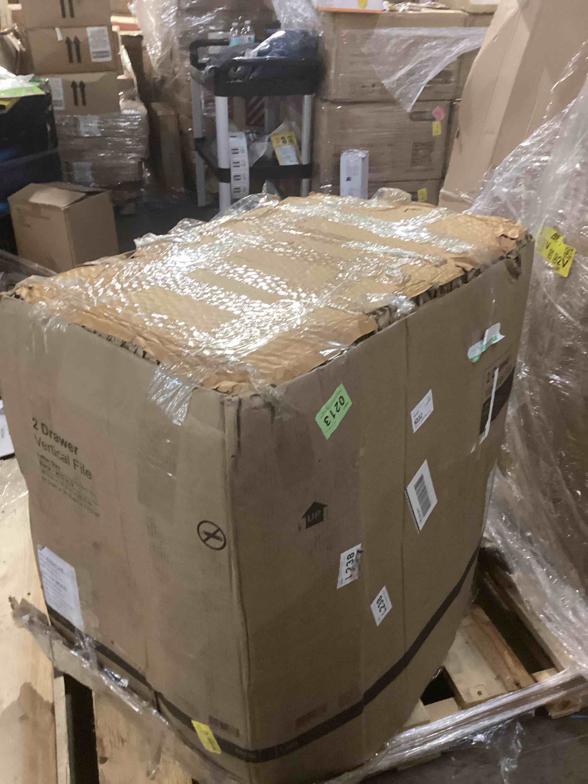 https://s3.amazonaws.com/lotting-images-prod/bidfta/GRA3678423_1760976135442.jpeg