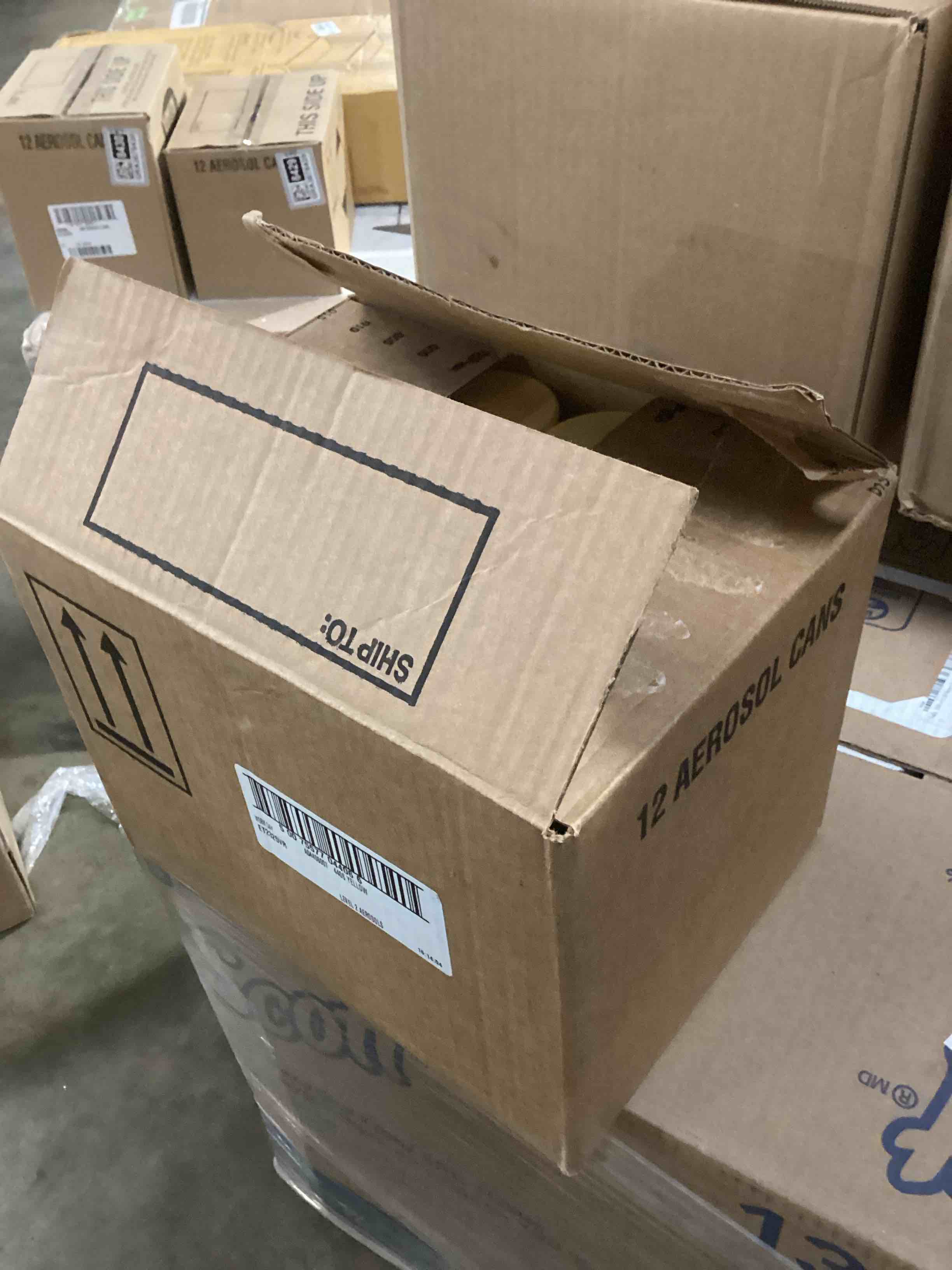 https://s3.amazonaws.com/lotting-images-prod/bidfta/GRA3678428_1760975400665.jpeg